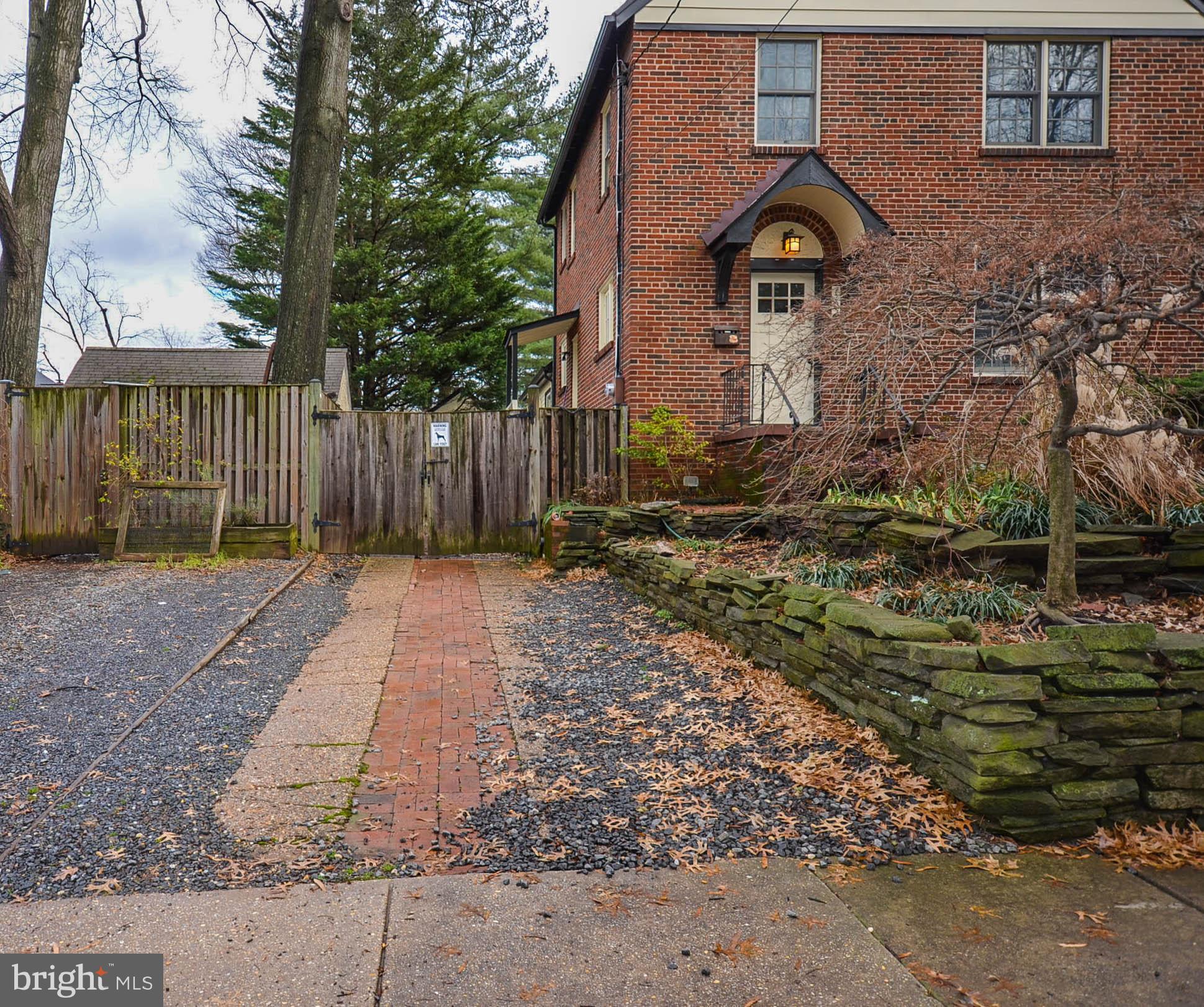 CHEVY CHASE - Residential Lease