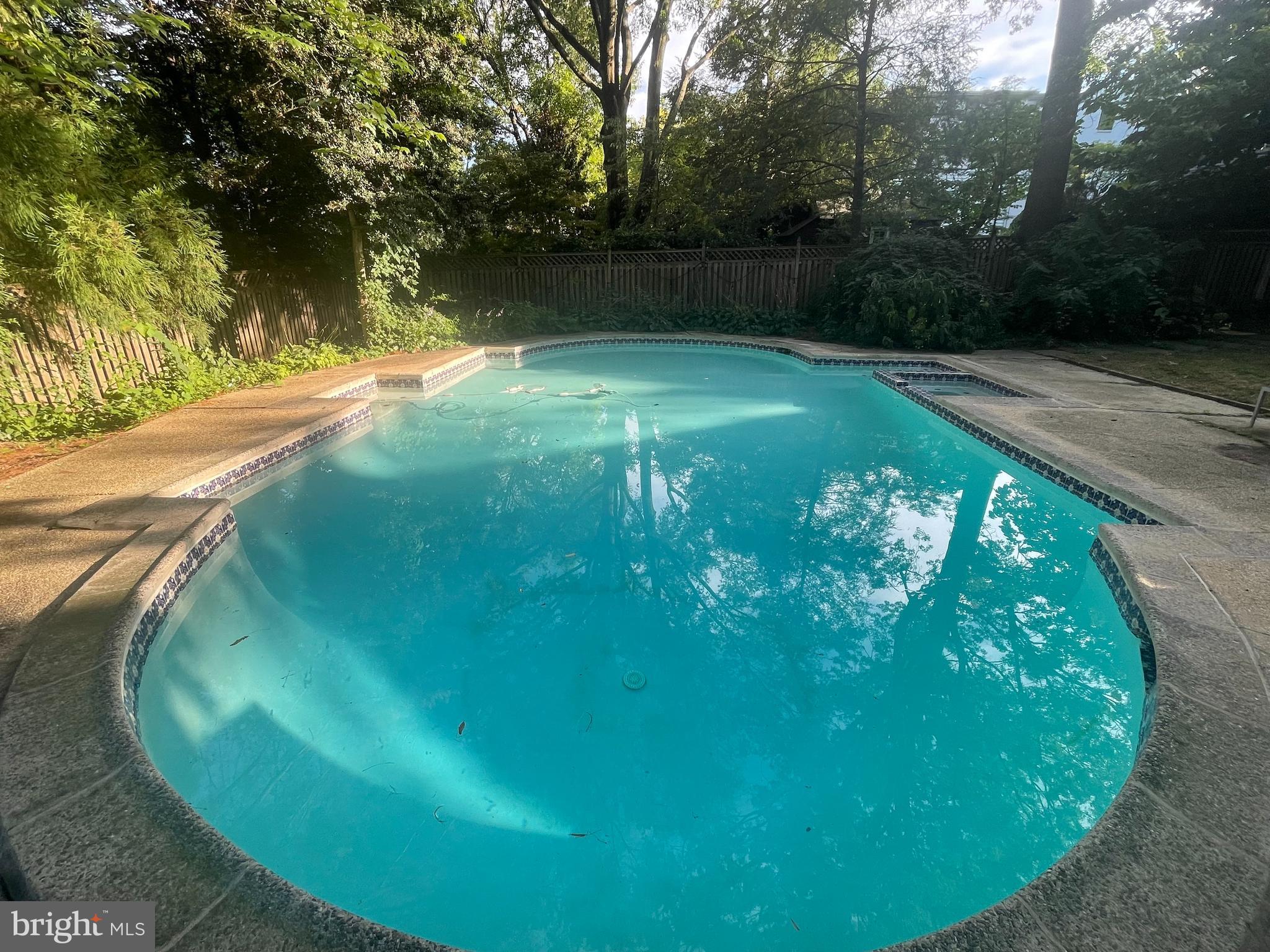 CHEVY CHASE - Residential Lease