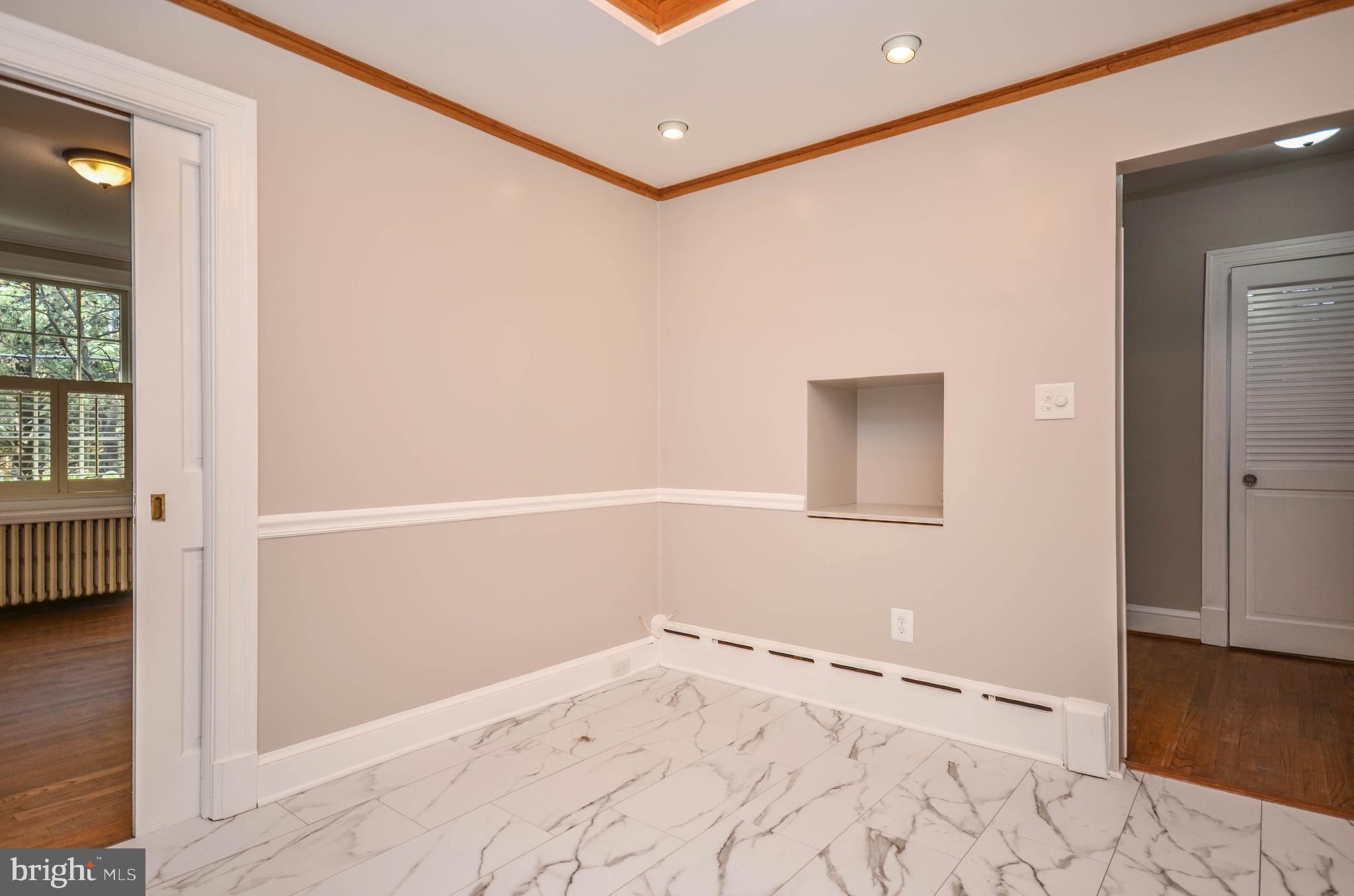 CHEVY CHASE - Residential Lease