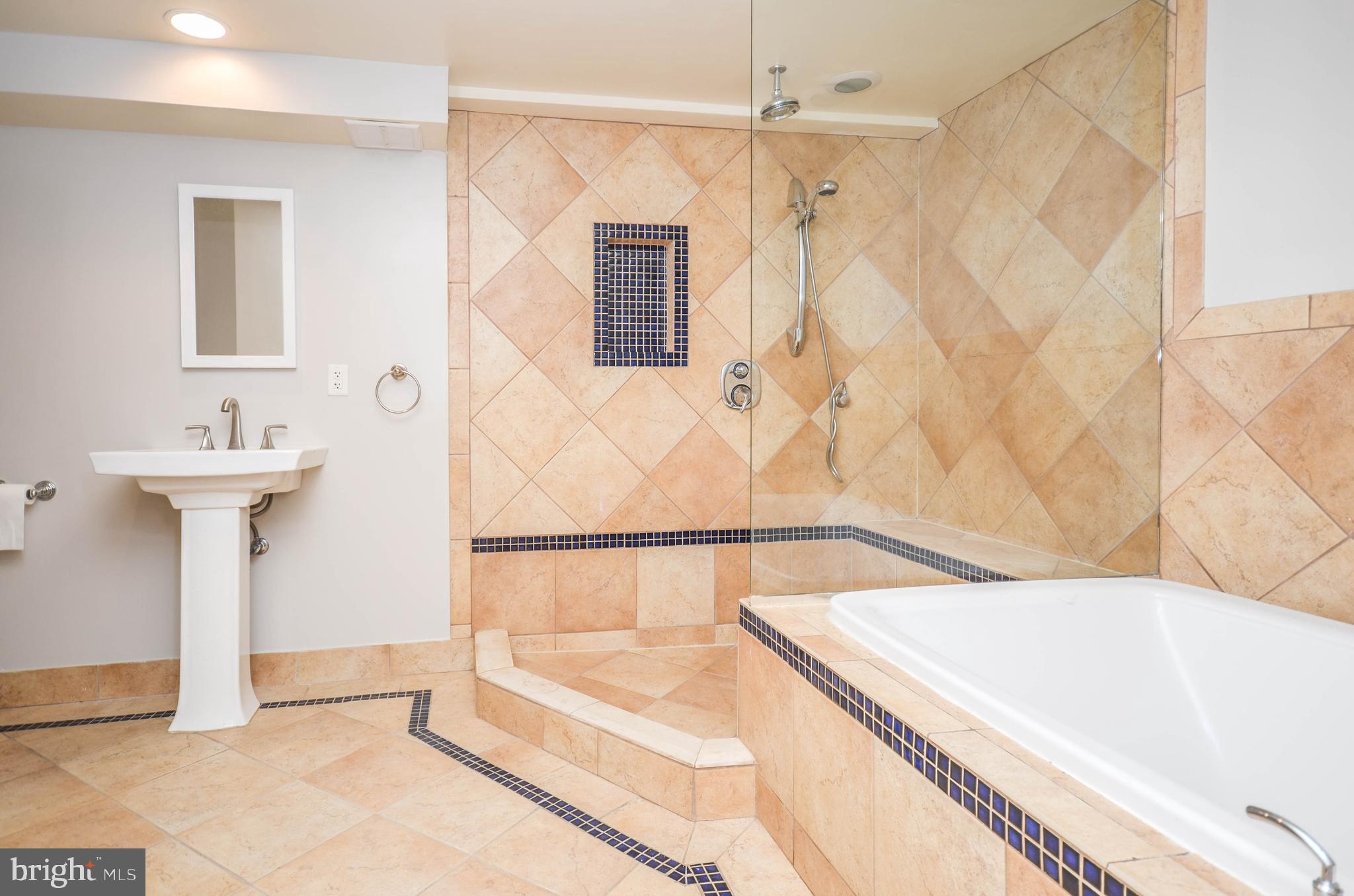 CHEVY CHASE - Residential Lease