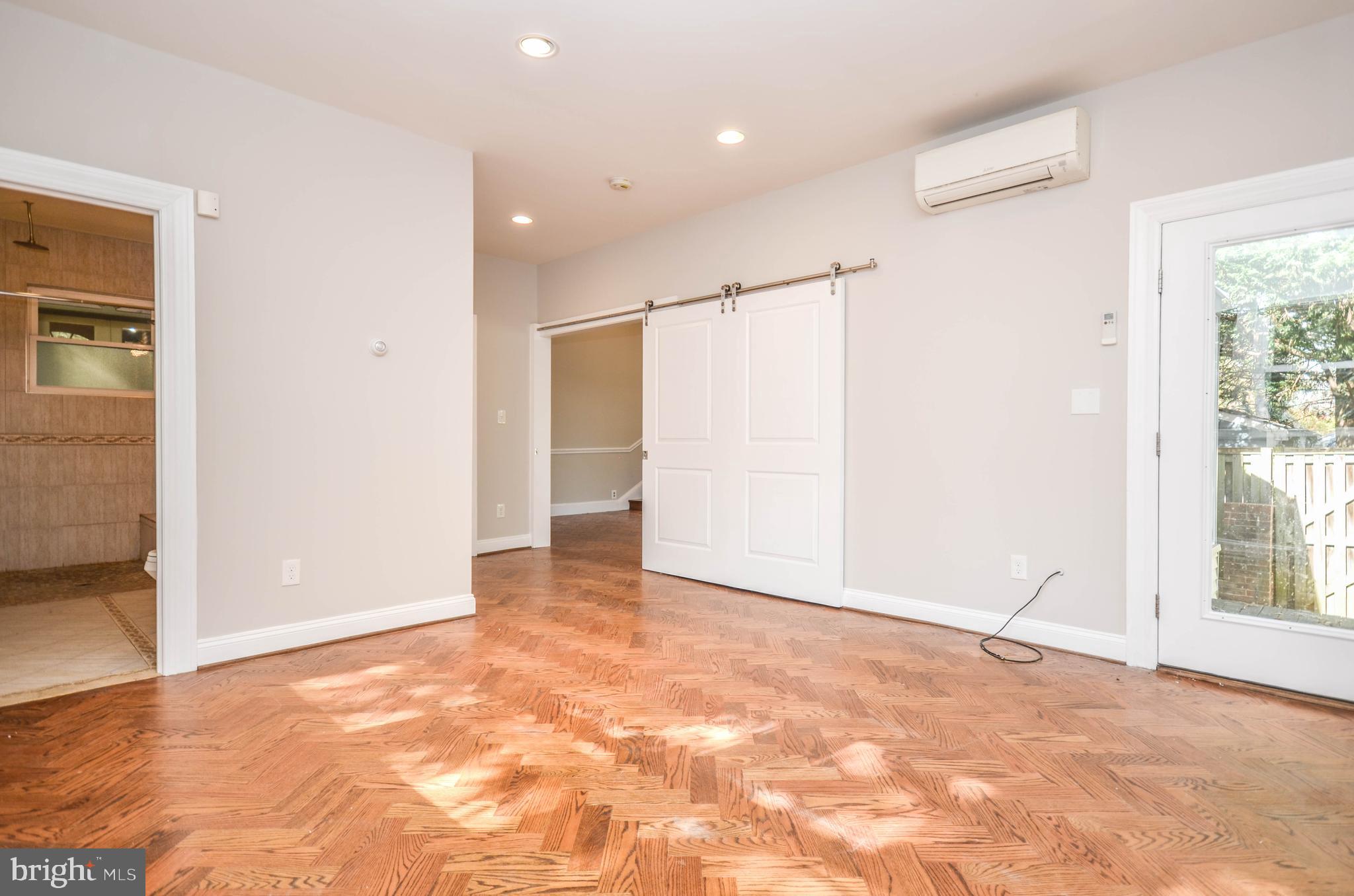 CHEVY CHASE - Residential Lease