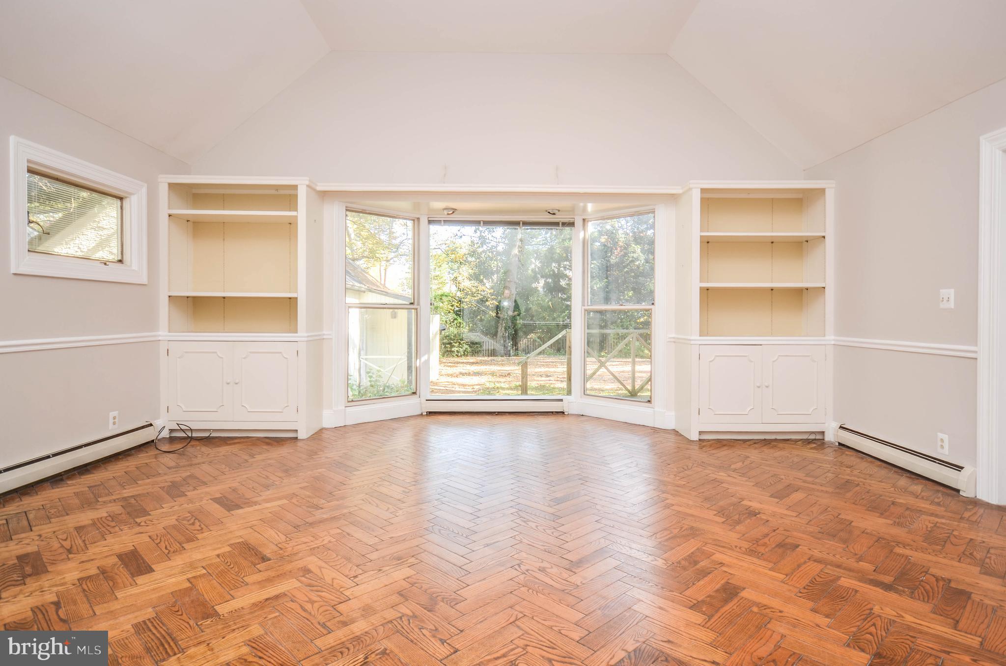 CHEVY CHASE - Residential Lease