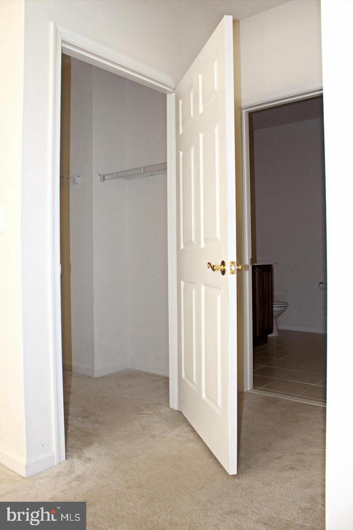 WESTCHESTER PARK II - Residential Lease