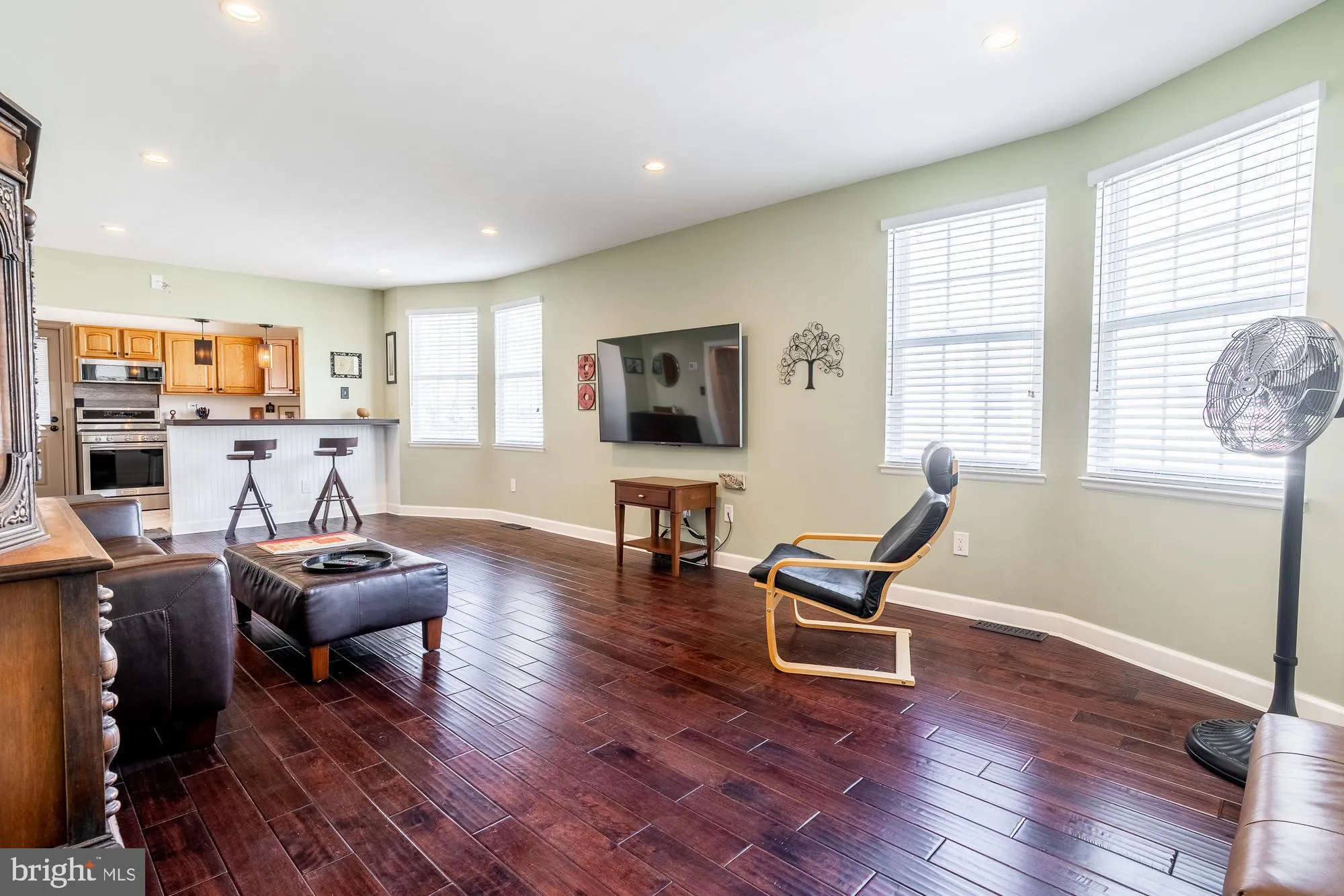 Cherry Hill, New Jersey 08002, United States, 3 Bedrooms Bedrooms, ,2 BathroomsBathrooms,Residential,Active,97251