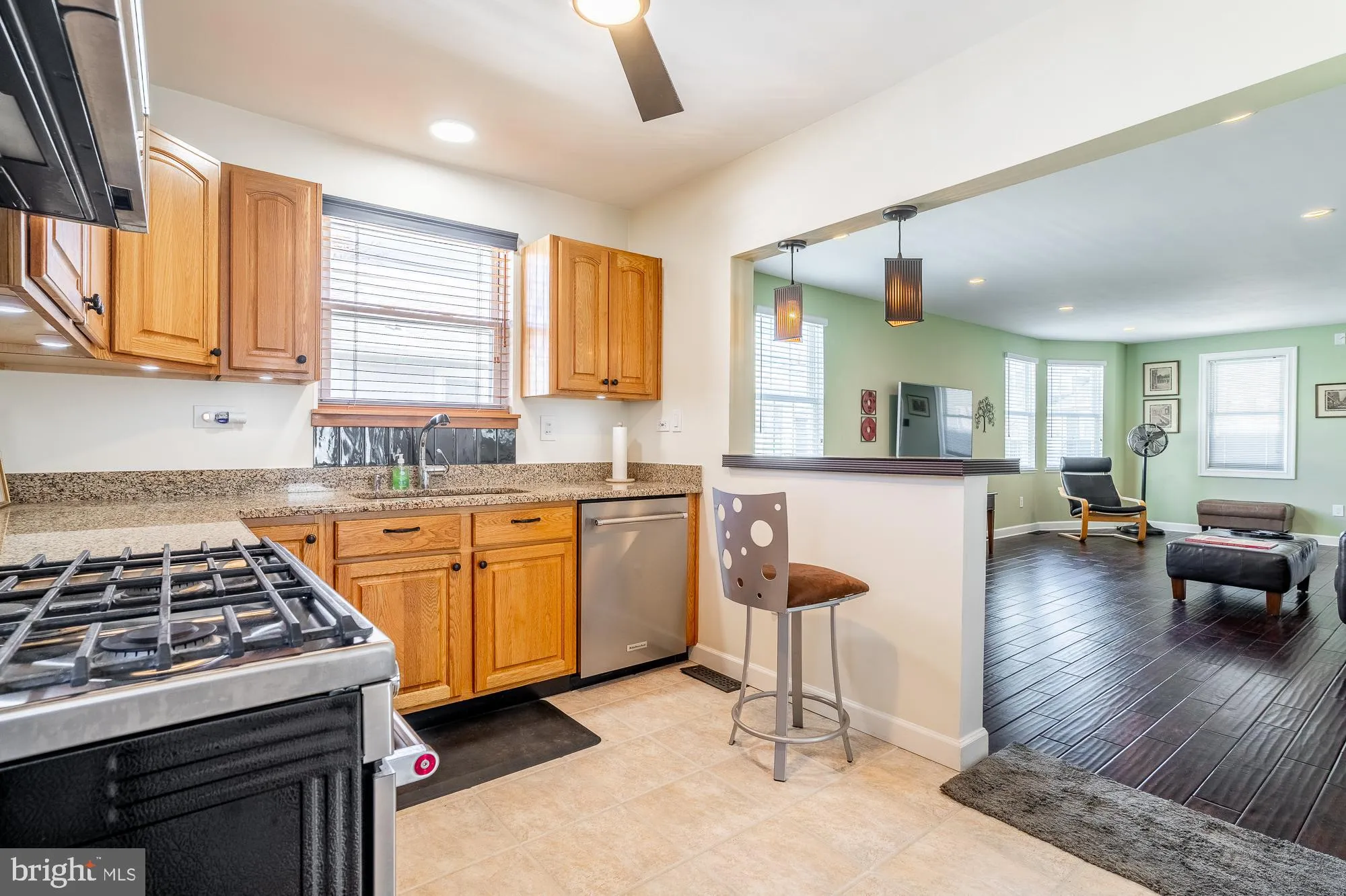 Cherry Hill, New Jersey 08002, United States, 3 Bedrooms Bedrooms, ,2 BathroomsBathrooms,Residential,Active,97251