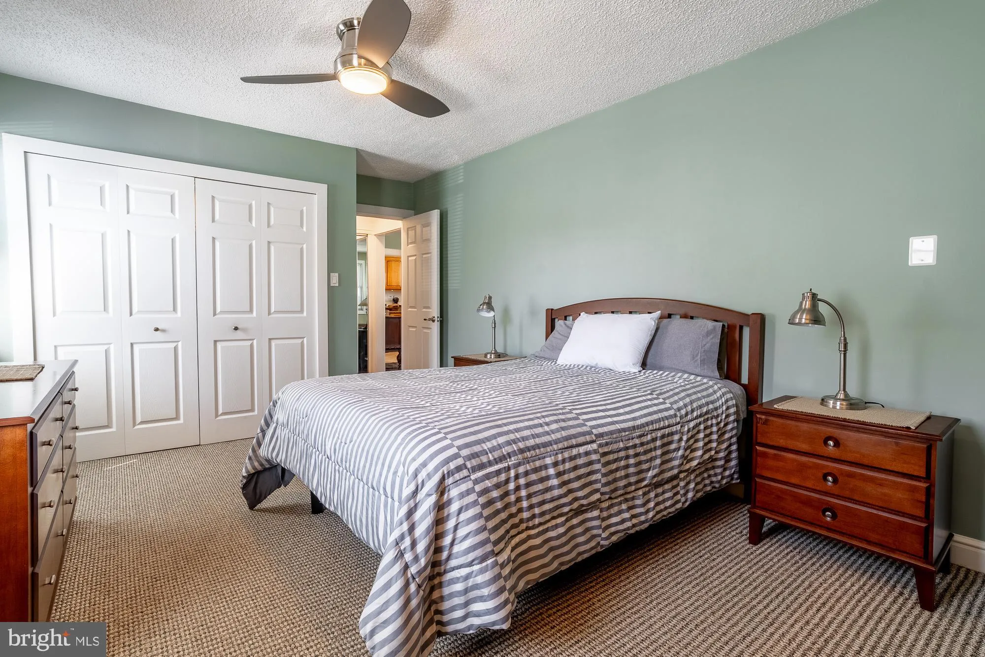 Cherry Hill, New Jersey 08002, United States, 3 Bedrooms Bedrooms, ,2 BathroomsBathrooms,Residential,Active,97251