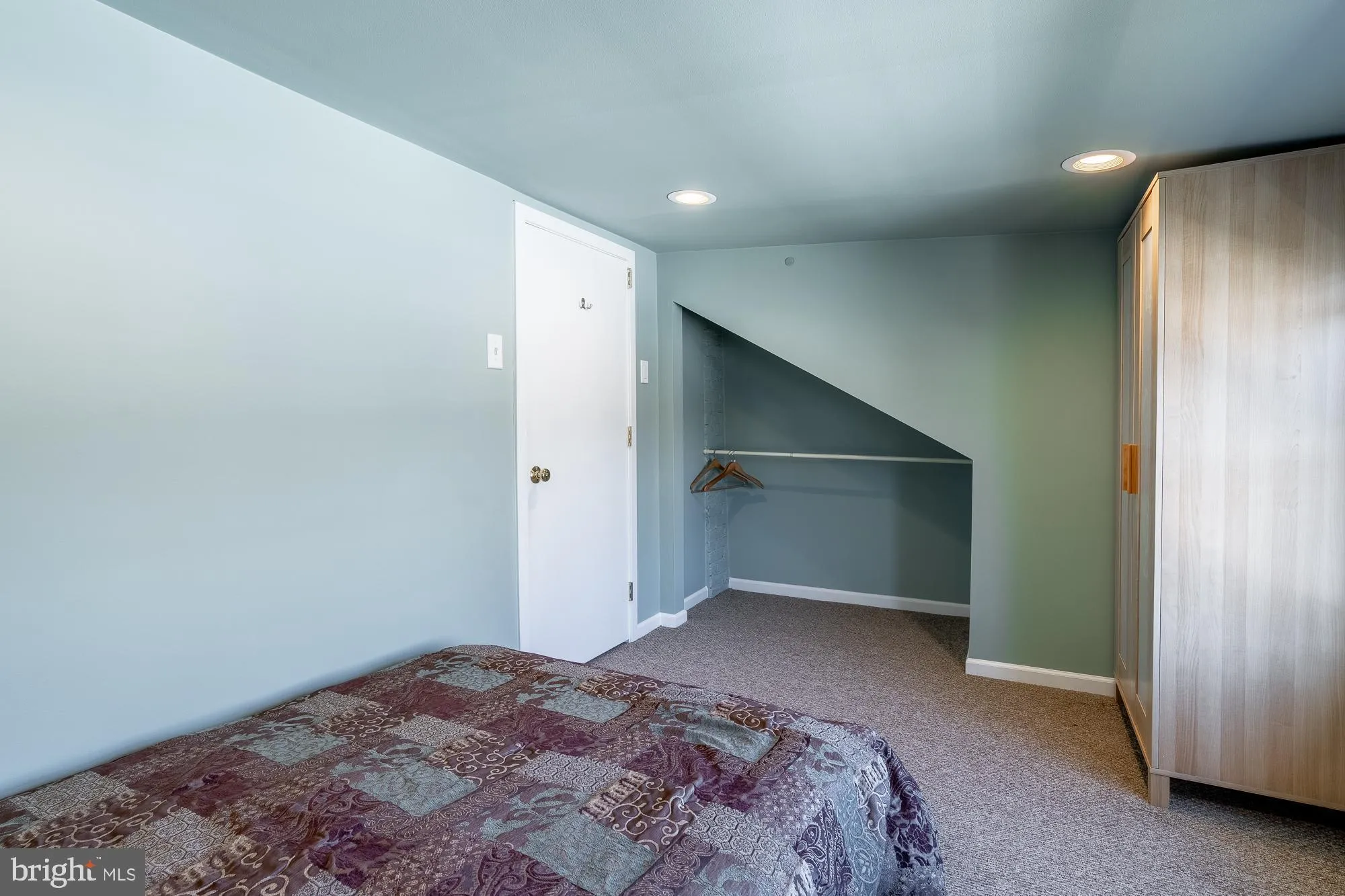 Cherry Hill, New Jersey 08002, United States, 3 Bedrooms Bedrooms, ,2 BathroomsBathrooms,Residential,Active,97251