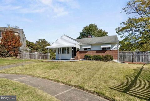 132 JANELIN COURT GLEN BURNIE MD 21061