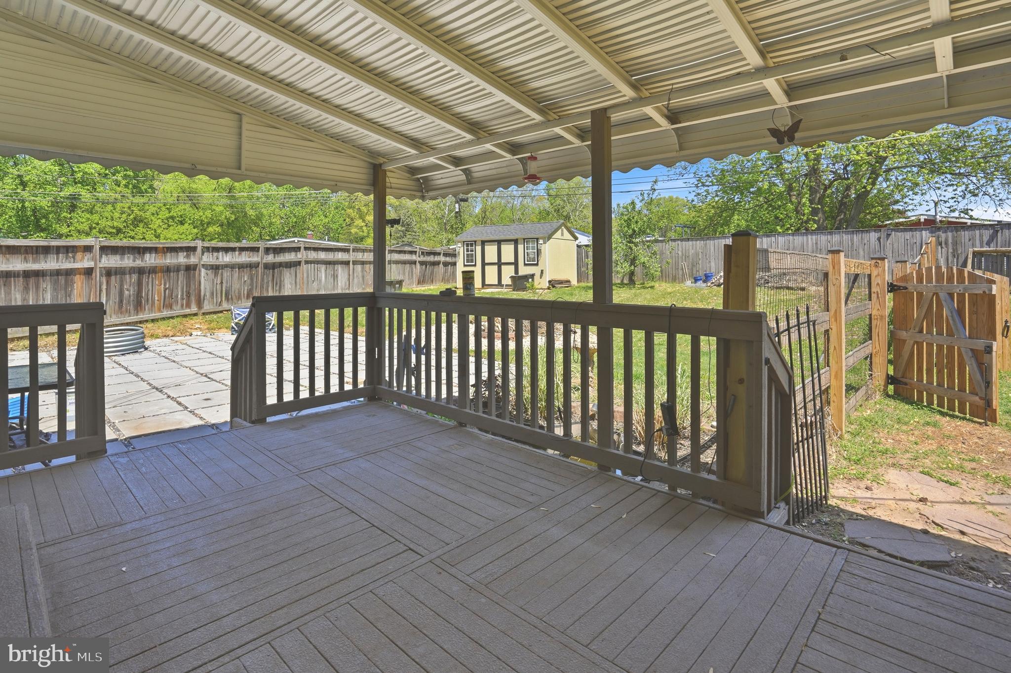 RIPPLING RIDGE - Residential