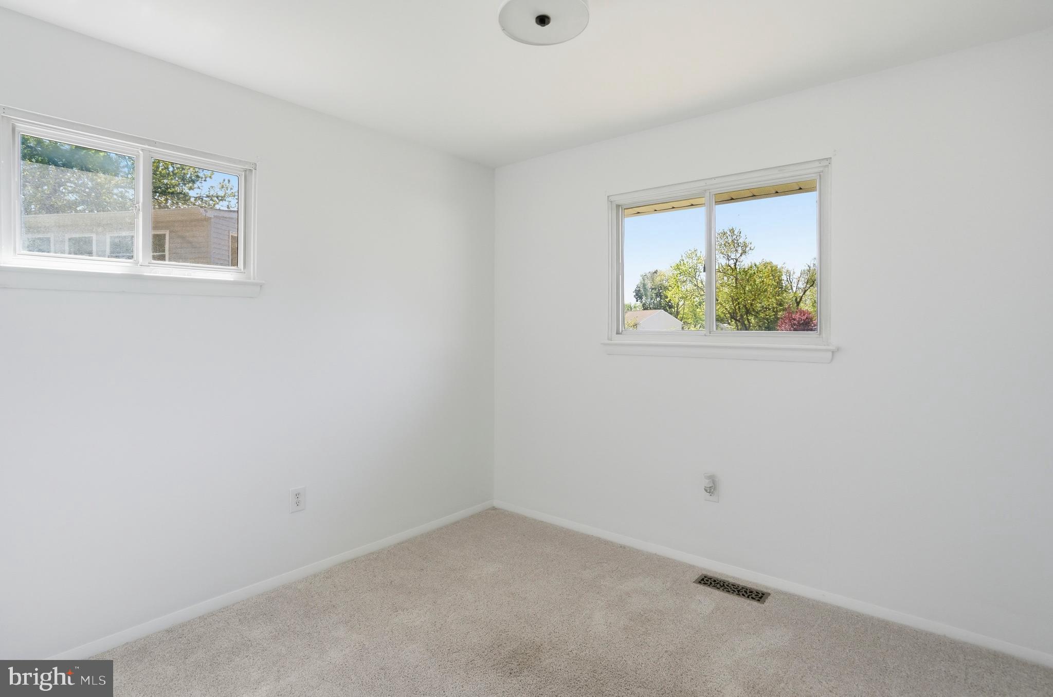 RIPPLING RIDGE - Residential