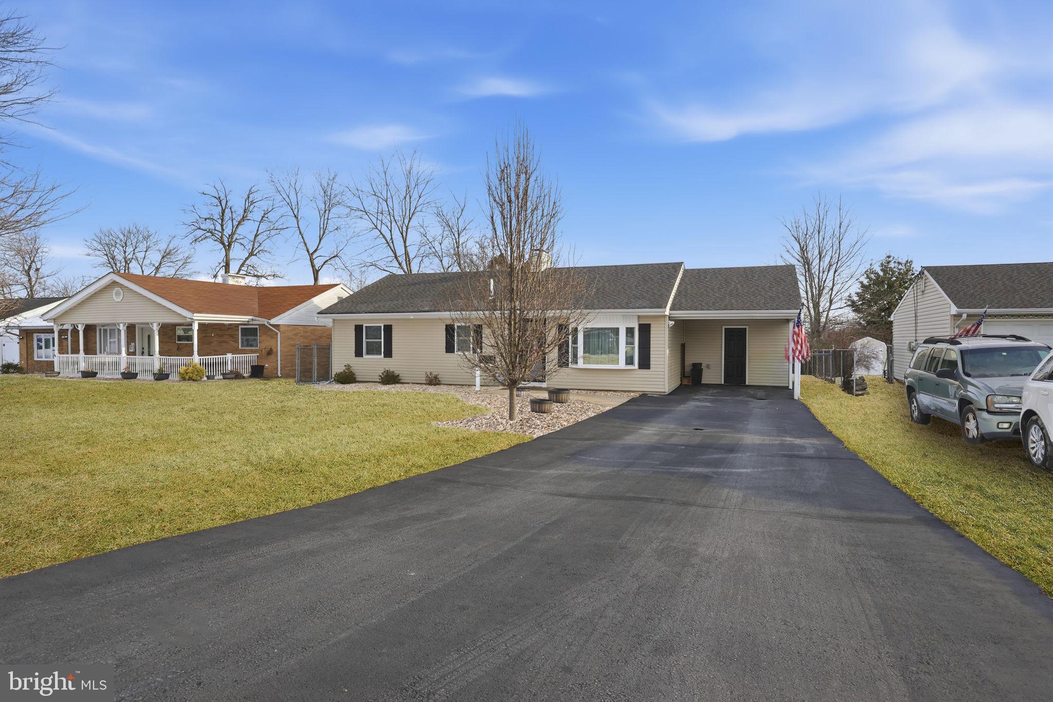 OXFORD VALLEY - Residential