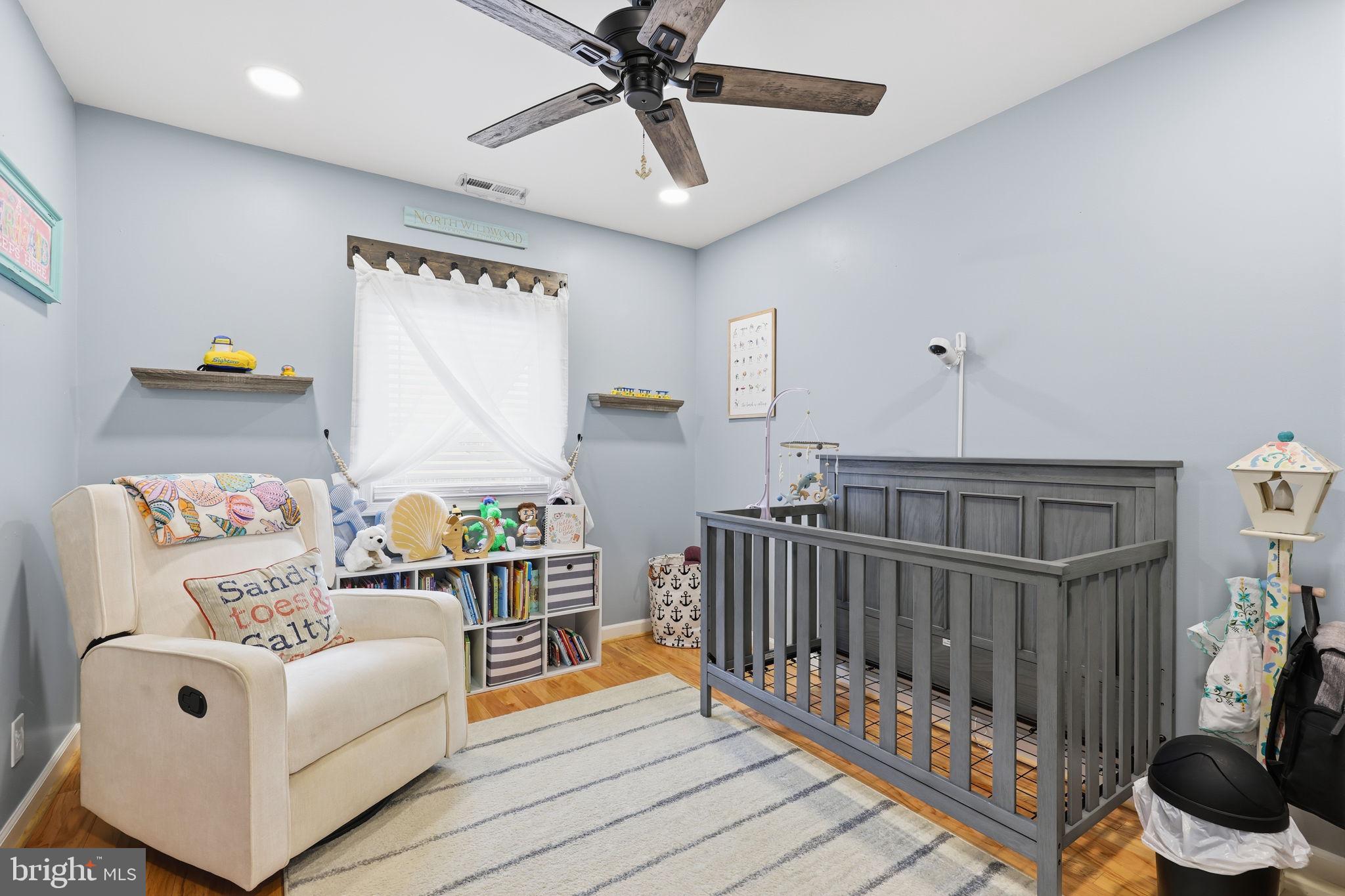 OXFORD VALLEY - Residential