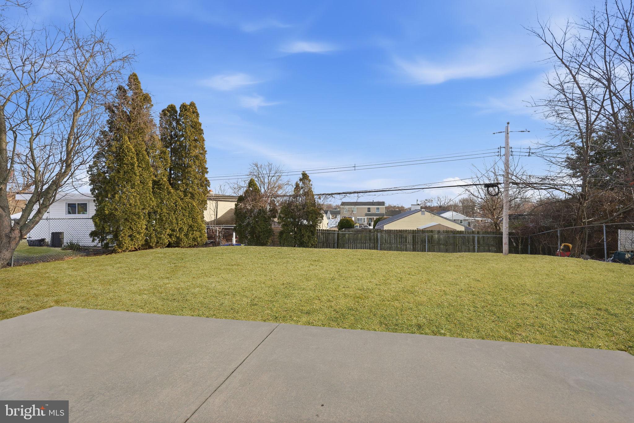 OXFORD VALLEY - Residential