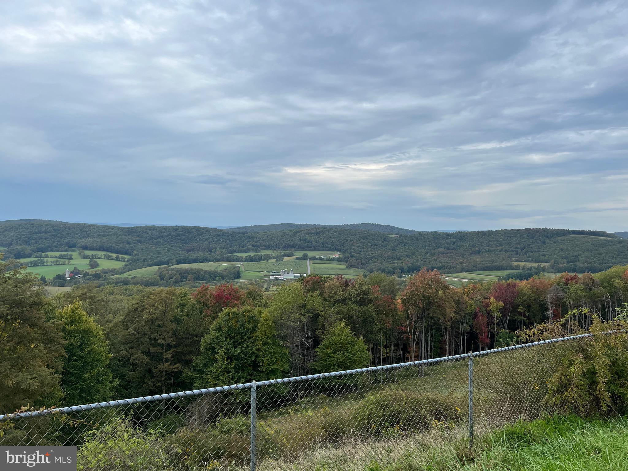 BEAR CREEK RETREAT - Land