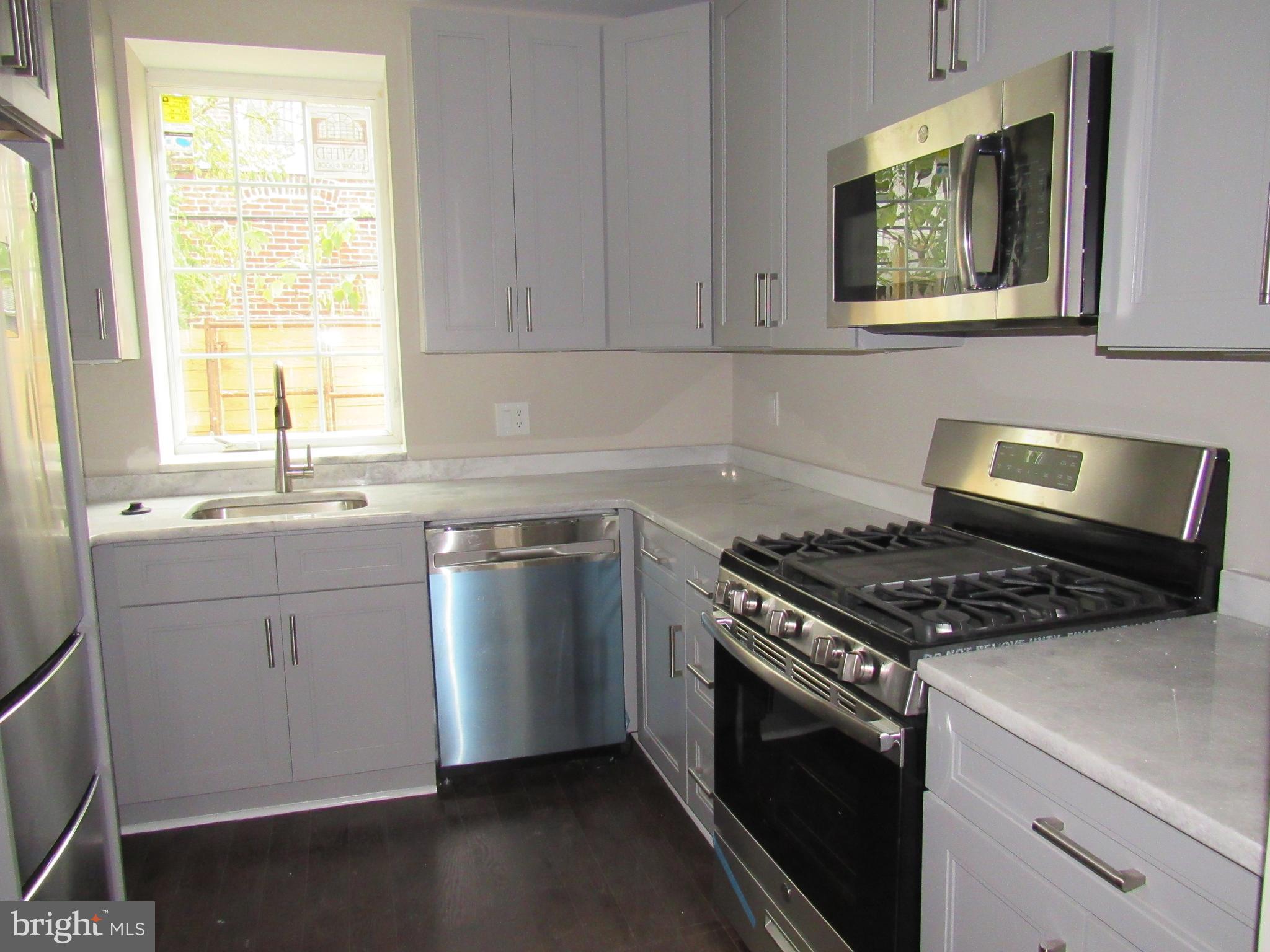 PHILADELPHIA (SOUTH) - Residential Lease