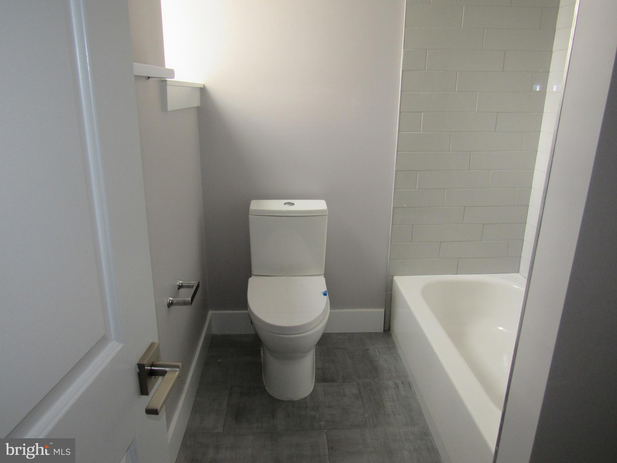 PHILADELPHIA (SOUTH) - Residential Lease