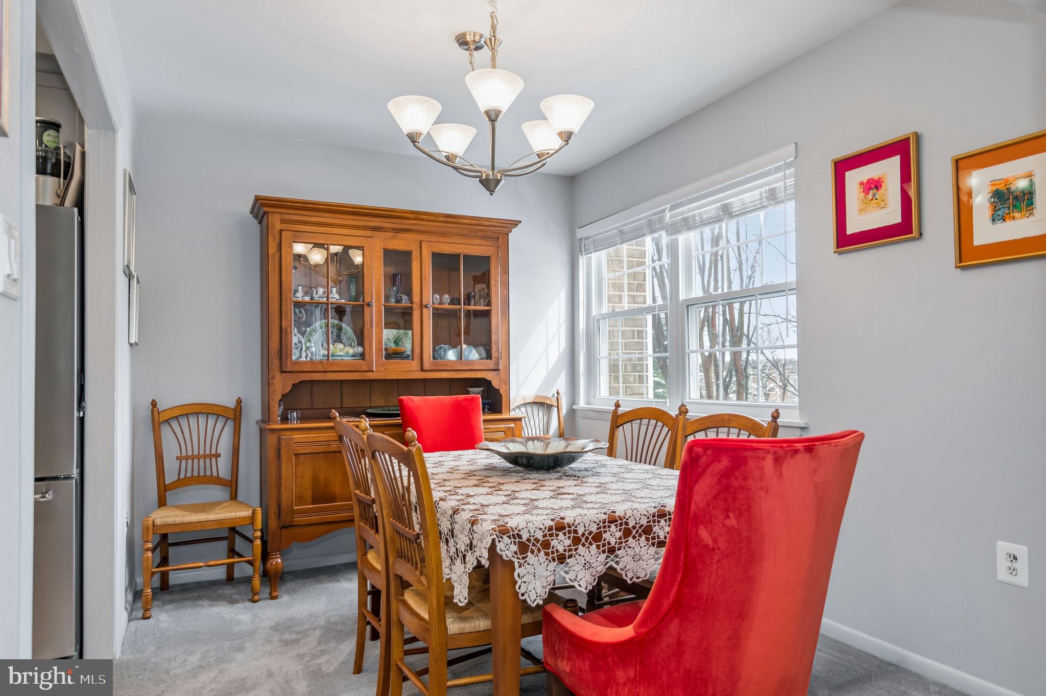 MC LEAN CHASE - Residential