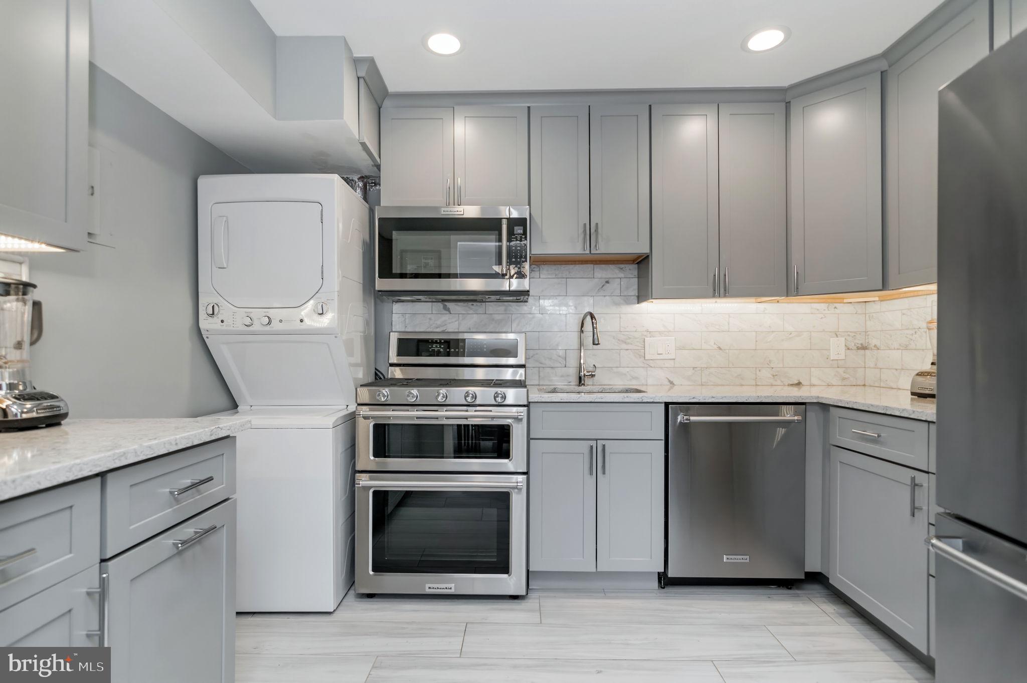 MC LEAN CHASE - Residential