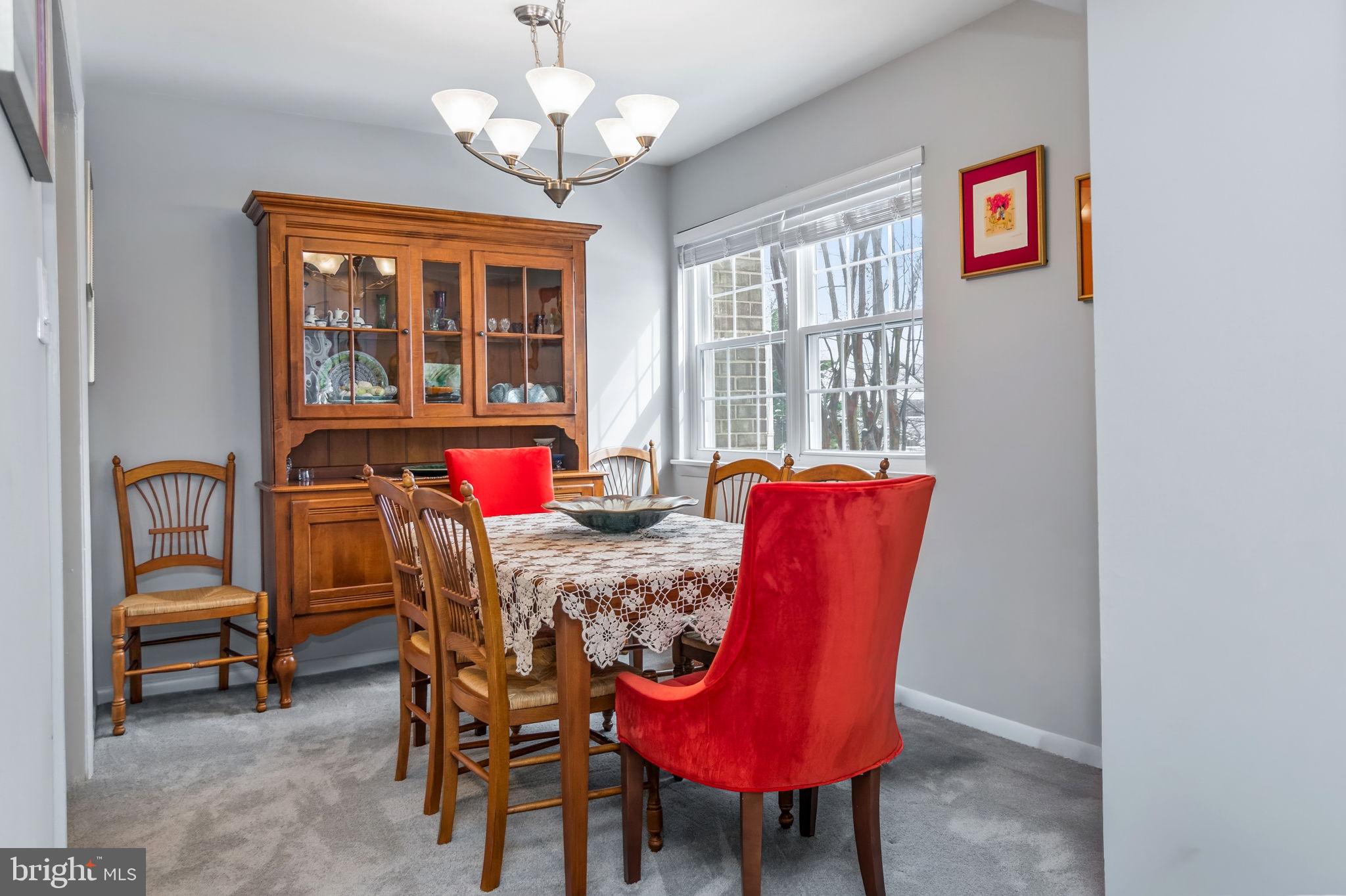 MC LEAN CHASE - Residential