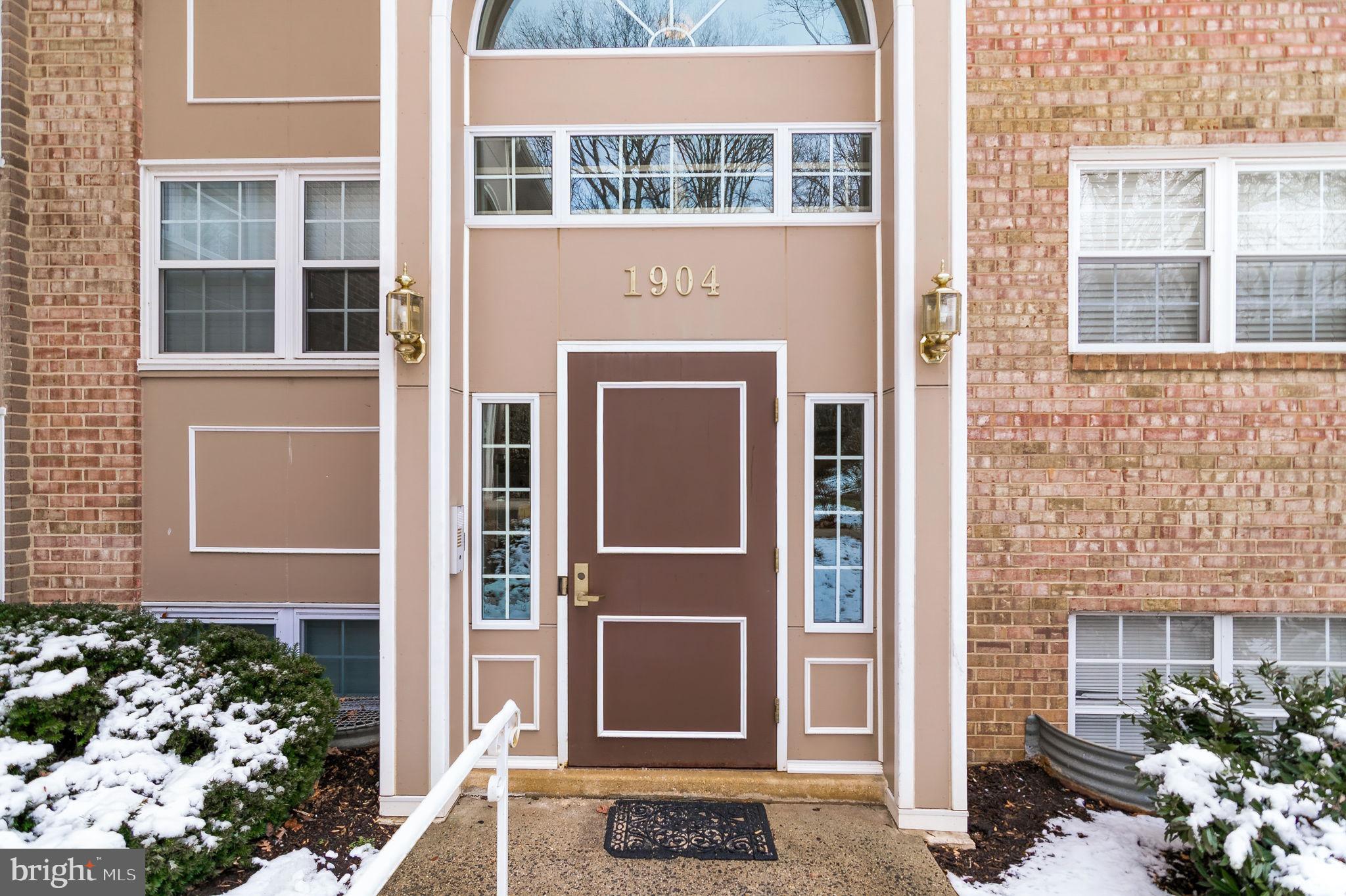 MC LEAN CHASE - Residential