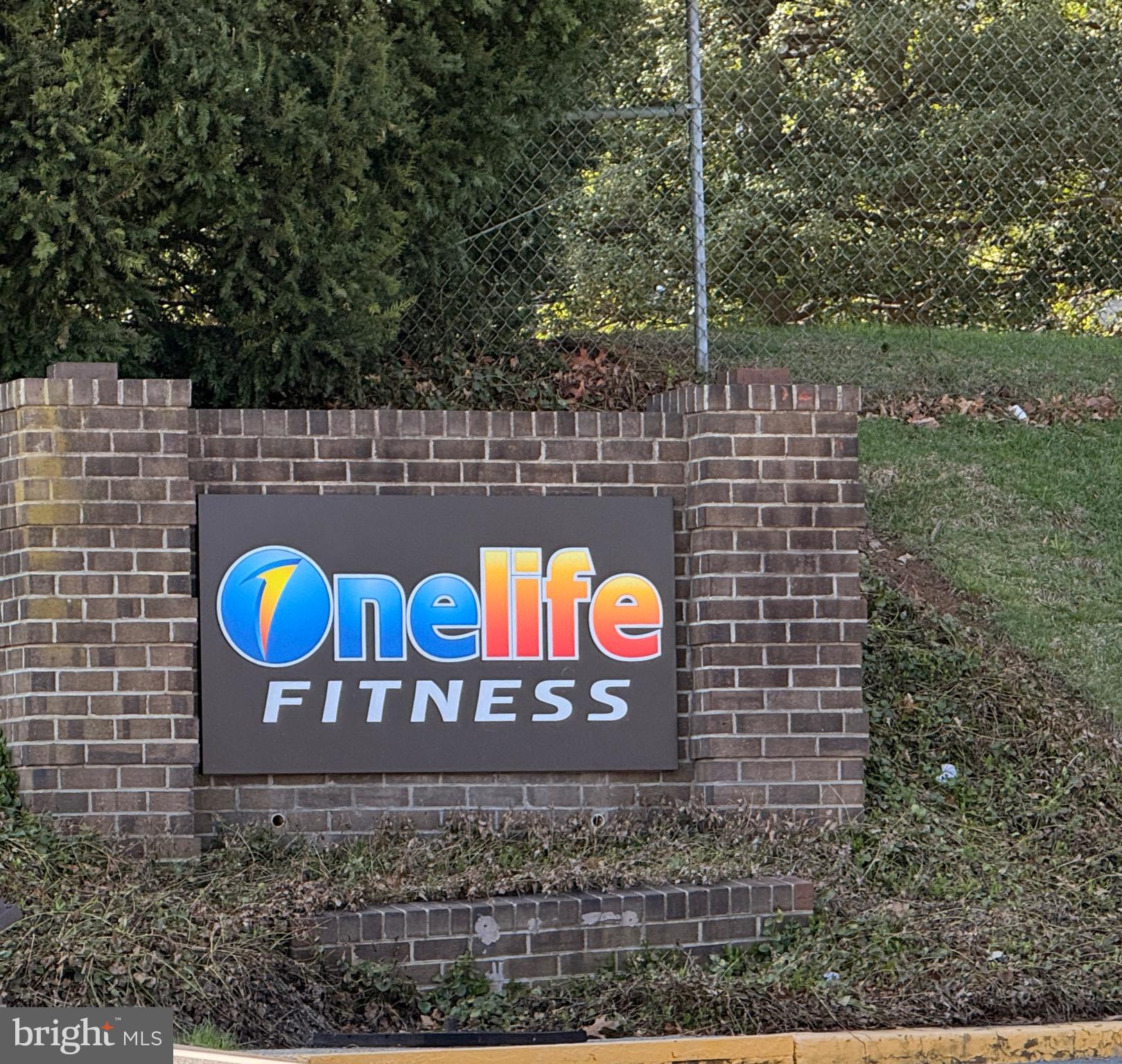 MC LEAN CHASE - Residential