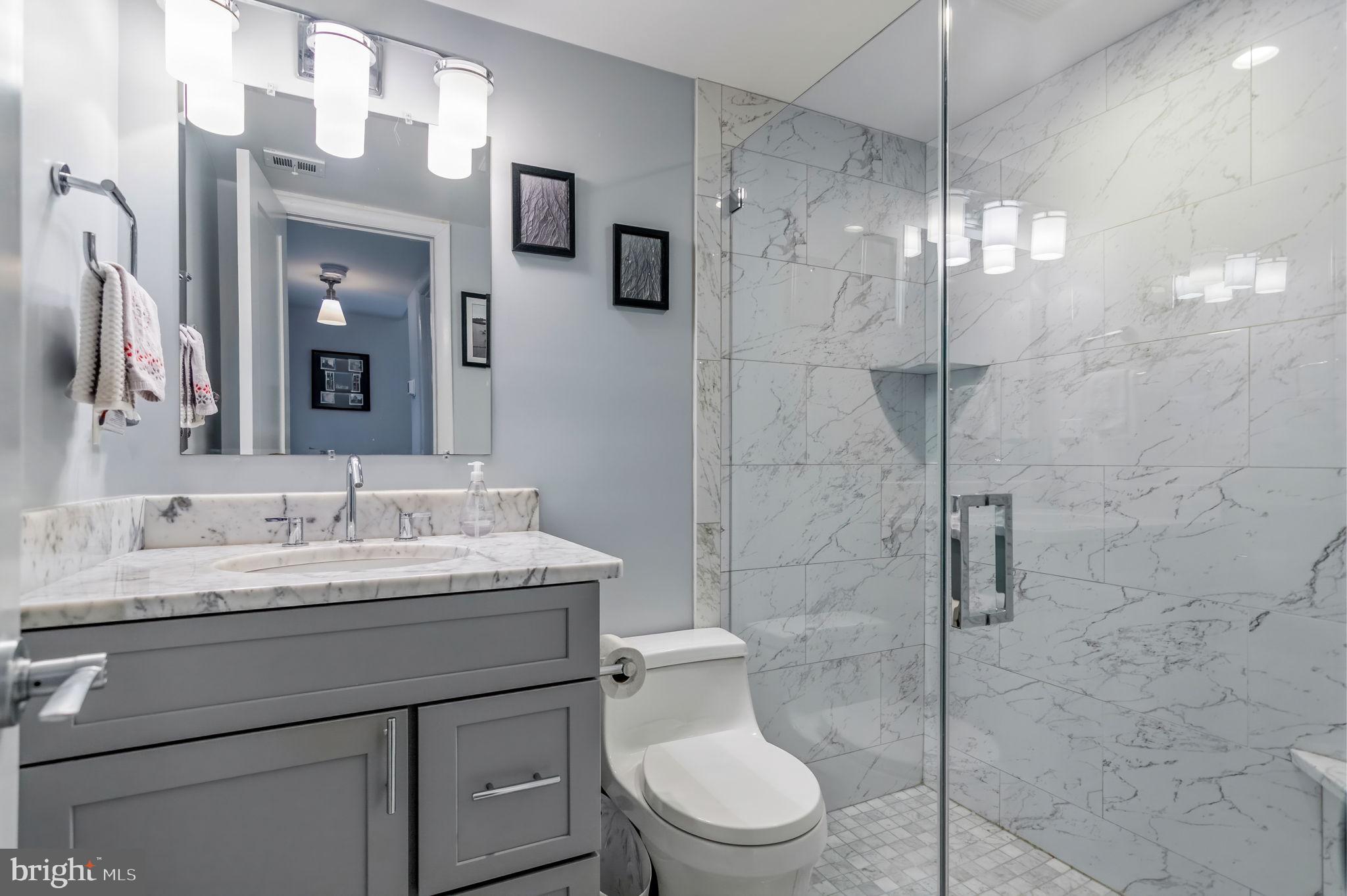 MC LEAN CHASE - Residential