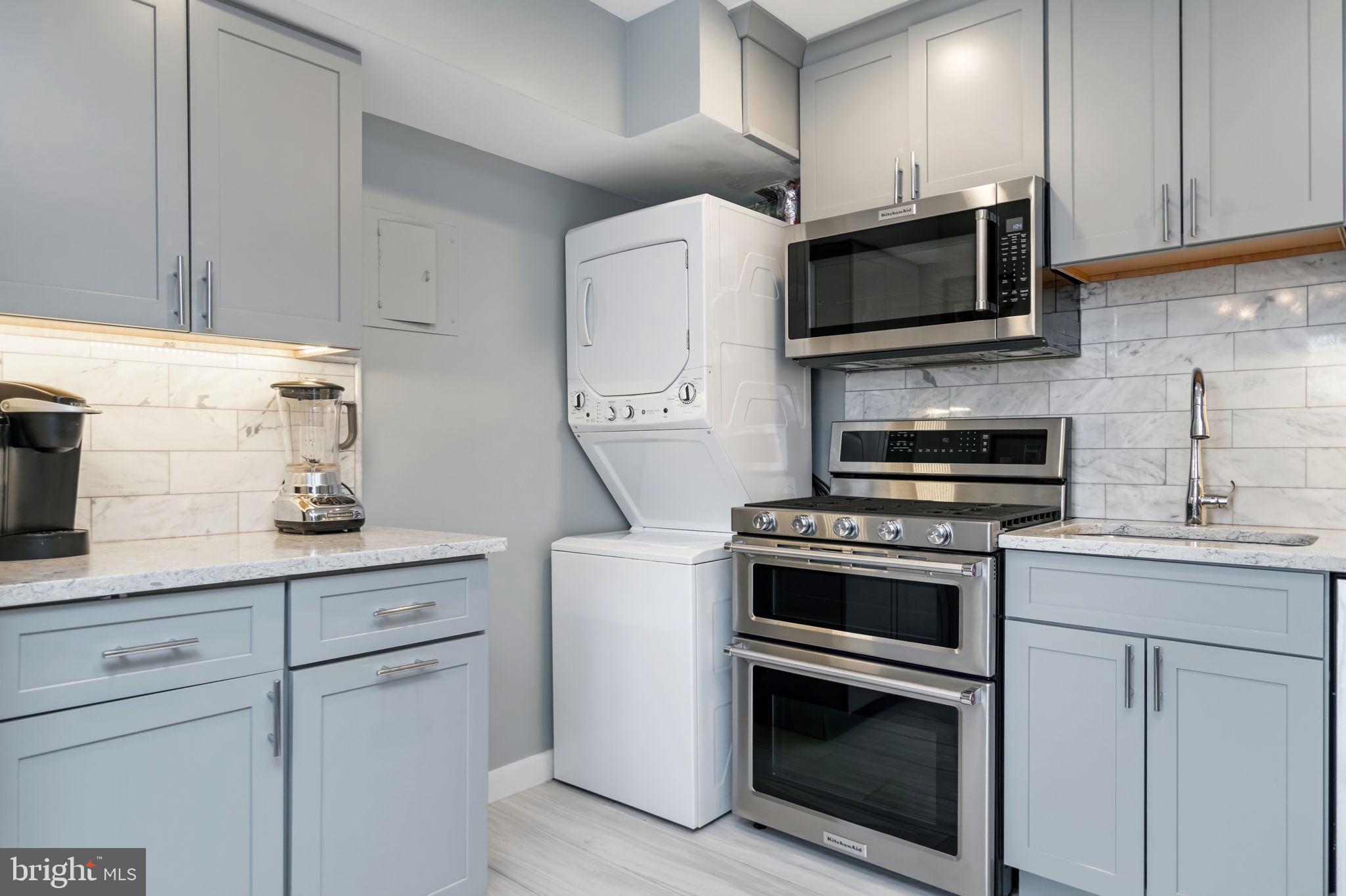 MC LEAN CHASE - Residential