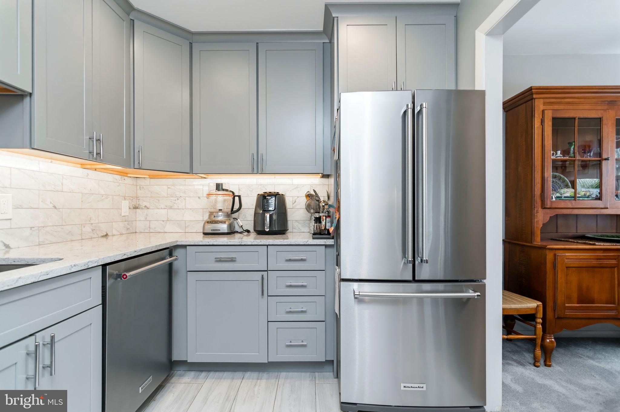 MC LEAN CHASE - Residential