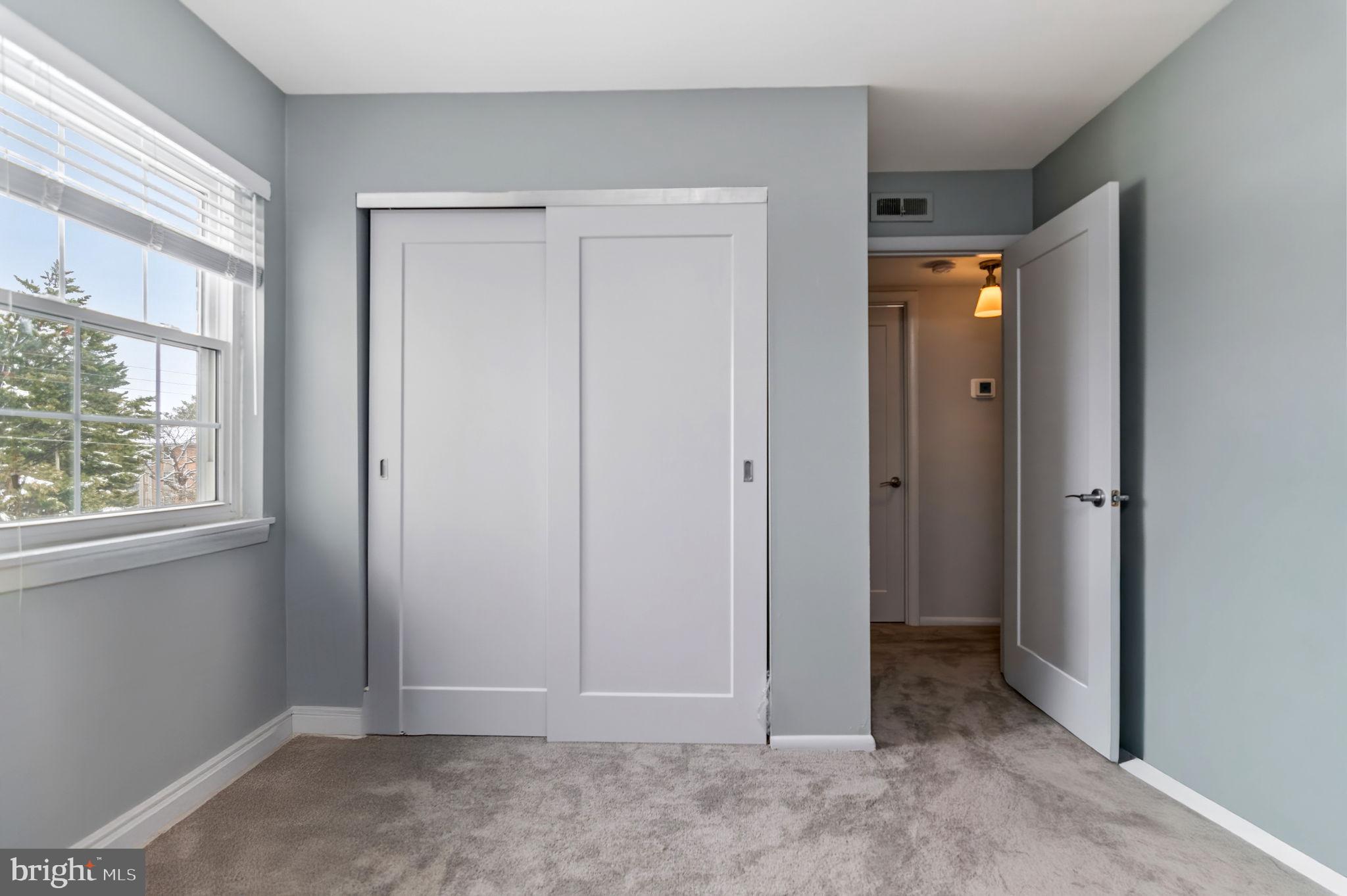 MC LEAN CHASE - Residential