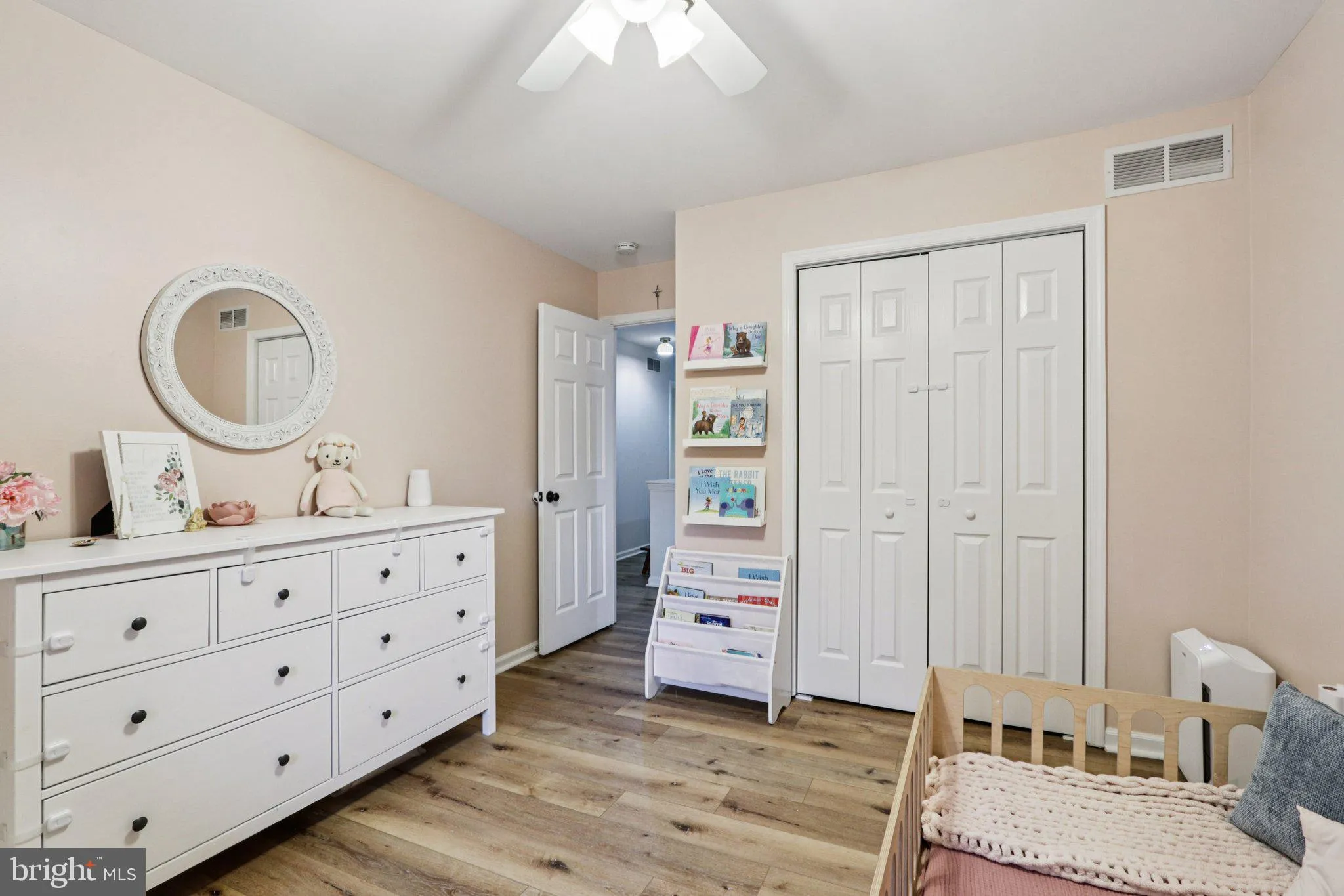 North Wales, Pennsylvania 19454, United States, 3 Bedrooms Bedrooms, ,3 BathroomsBathrooms,Residential,Active,228402