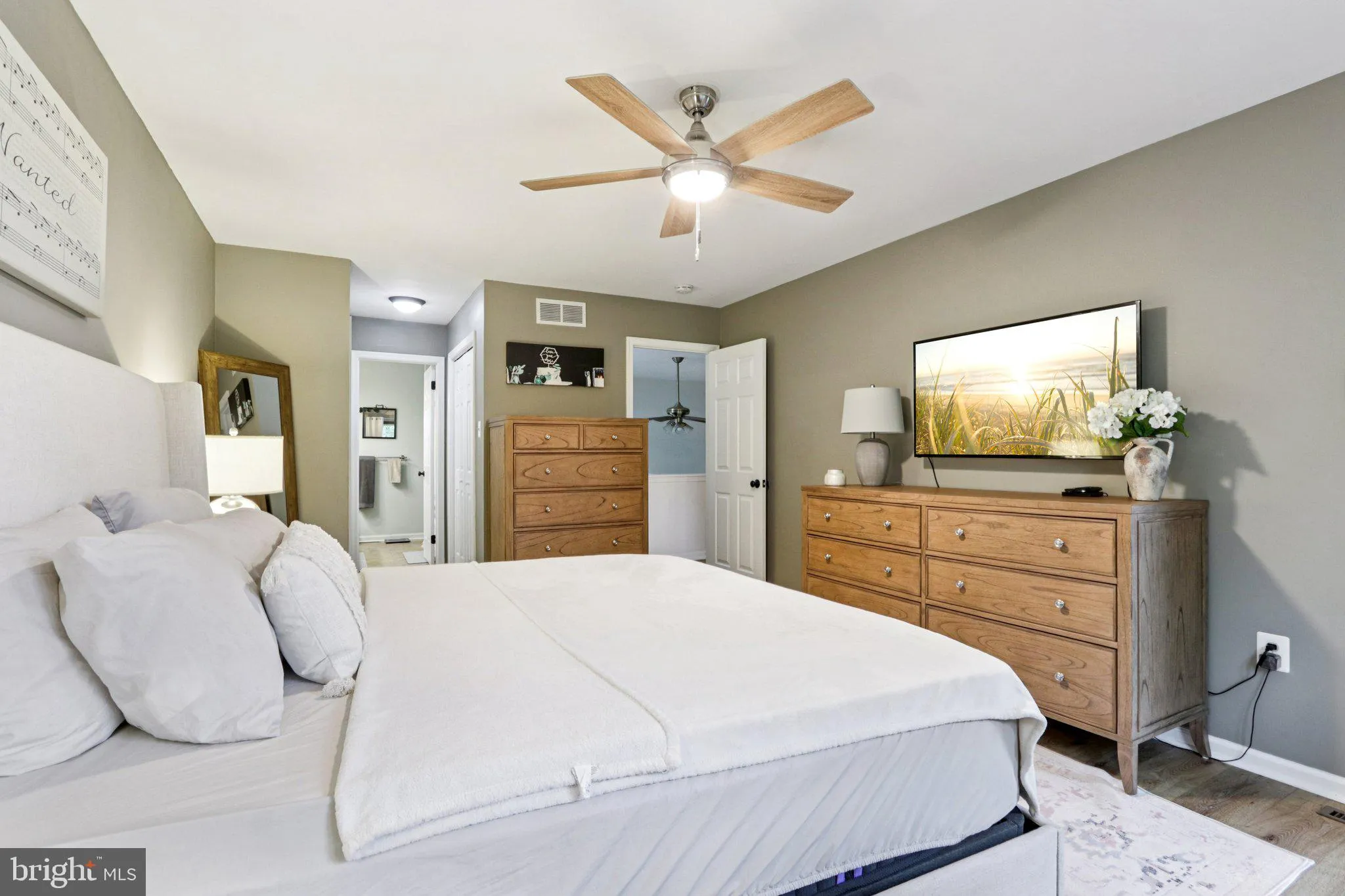 North Wales, Pennsylvania 19454, United States, 3 Bedrooms Bedrooms, ,3 BathroomsBathrooms,Residential,Active,228402