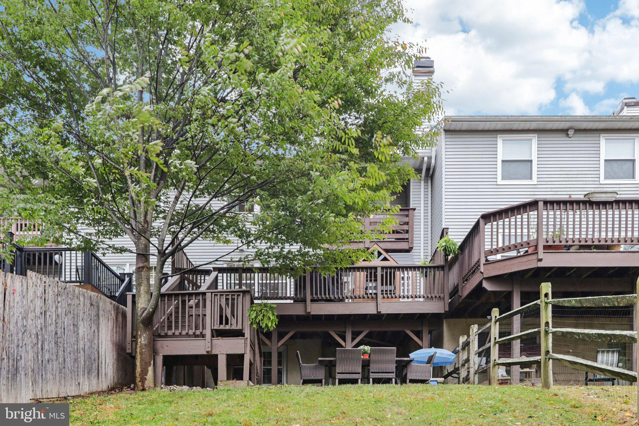 North Wales, Pennsylvania 19454, United States, 3 Bedrooms Bedrooms, ,3 BathroomsBathrooms,Residential,Active,228402