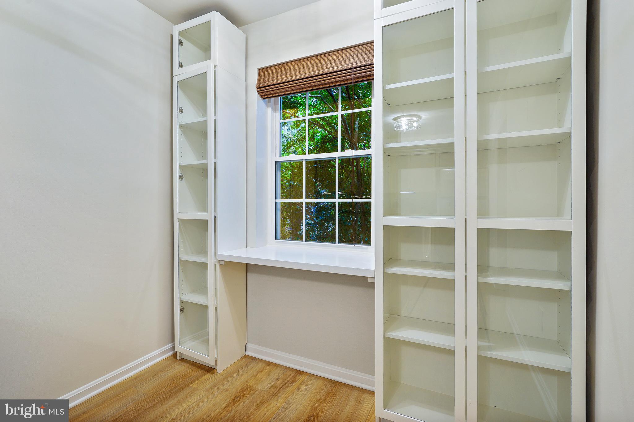 COLONIAL VILLAGE - Residential Lease