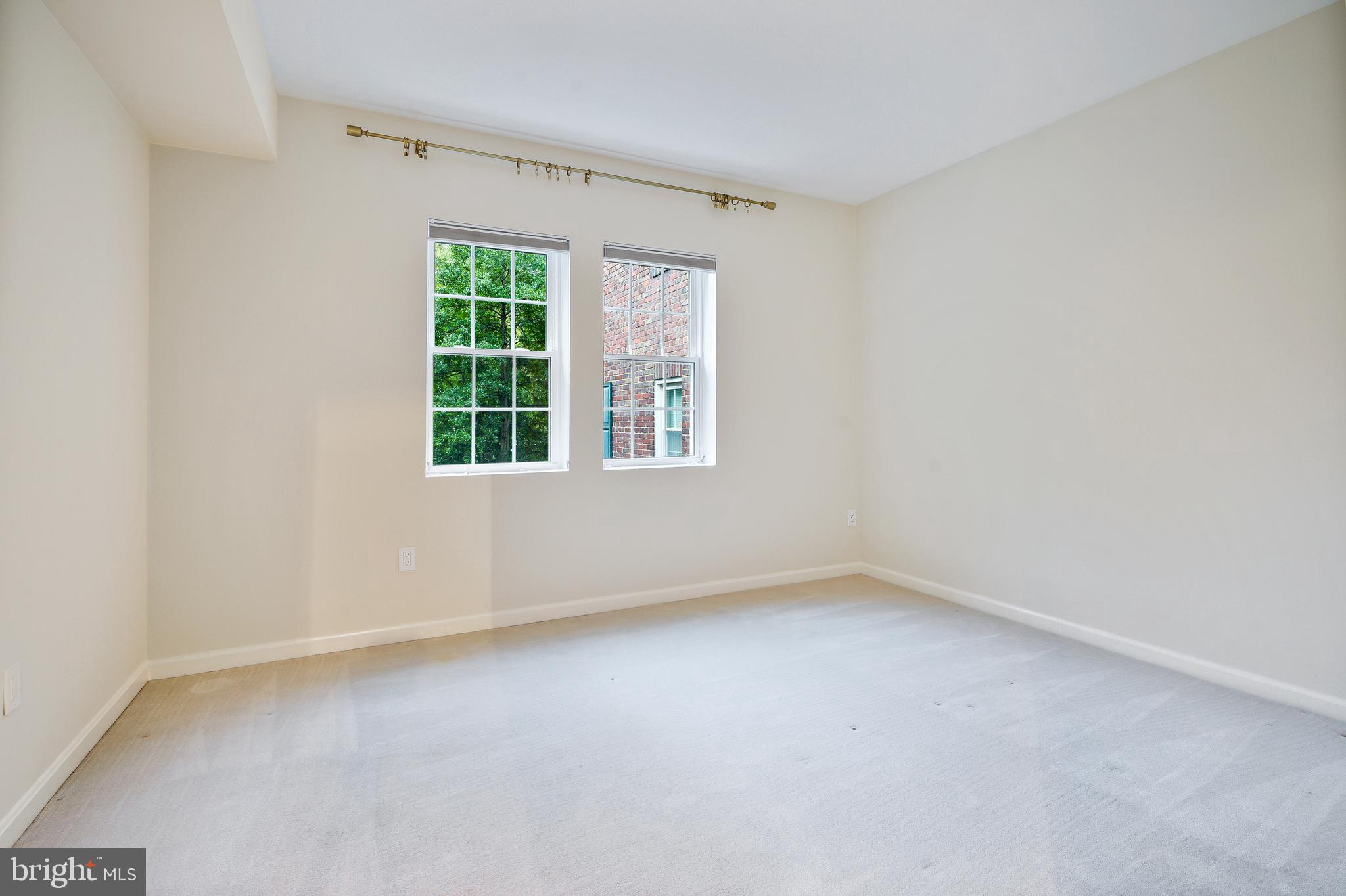 COLONIAL VILLAGE - Residential Lease