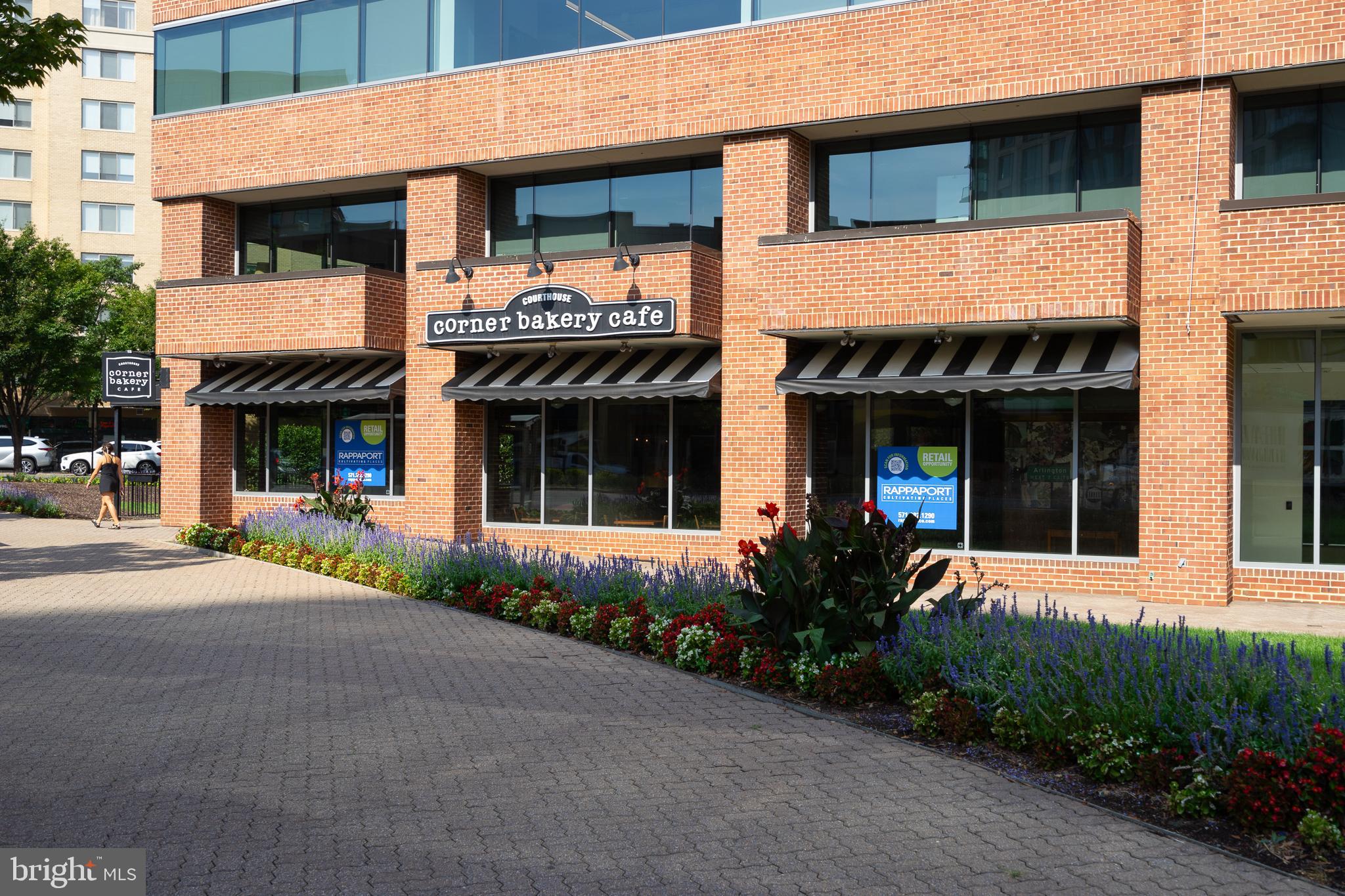 COLONIAL VILLAGE - Residential Lease