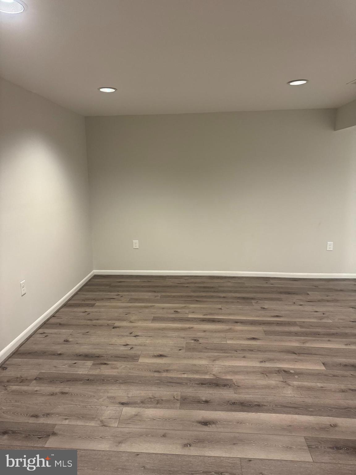 MARBURY VILLAGE - Residential