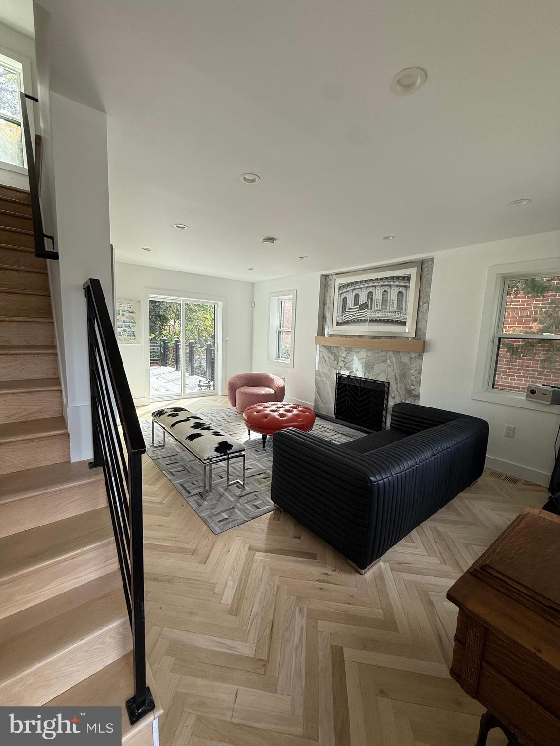 3323 CARPENTER STREET SE