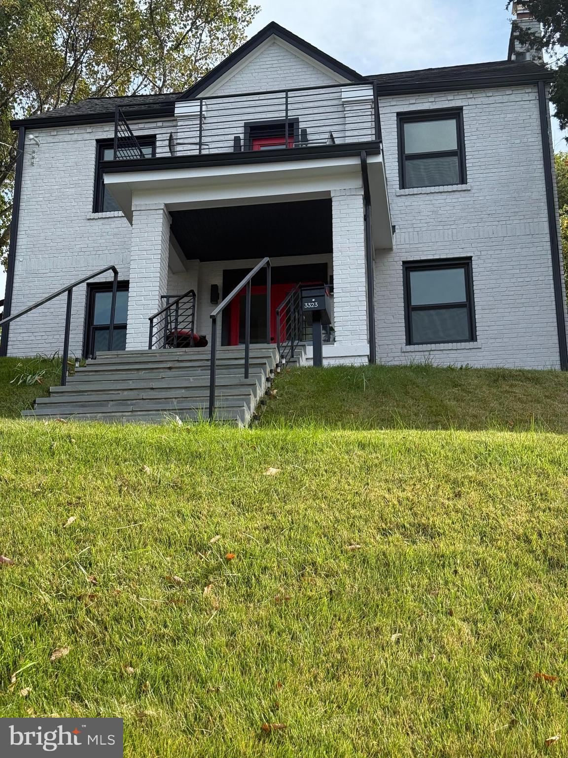 3323 CARPENTER STREET SE