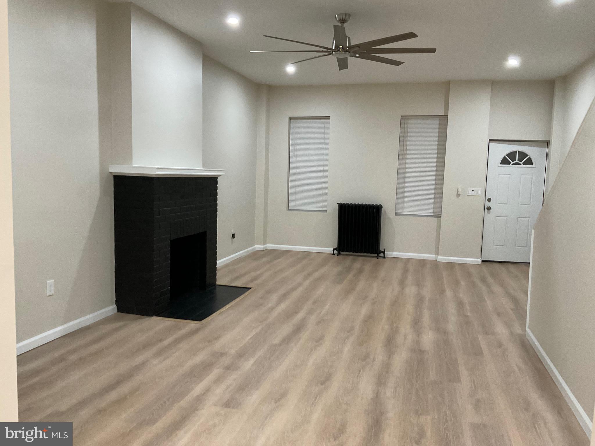 MANTUA - Residential