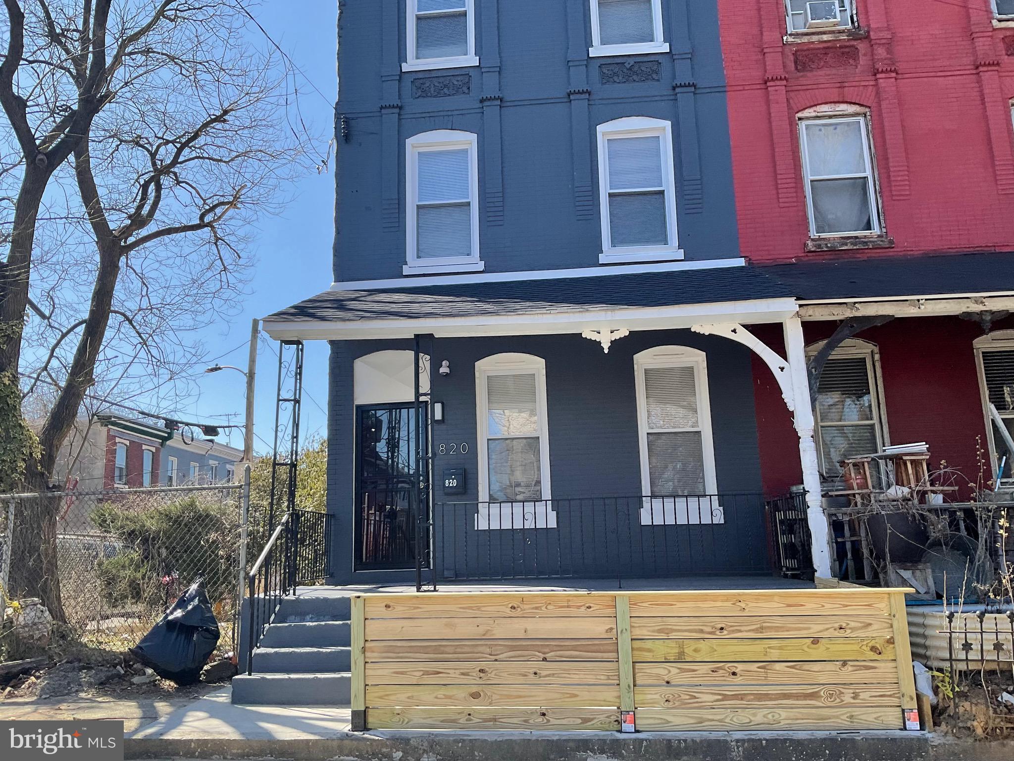 MANTUA - Residential