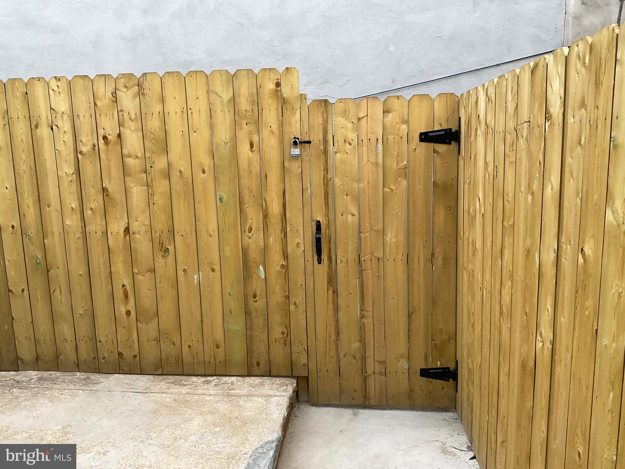 MANTUA - Residential