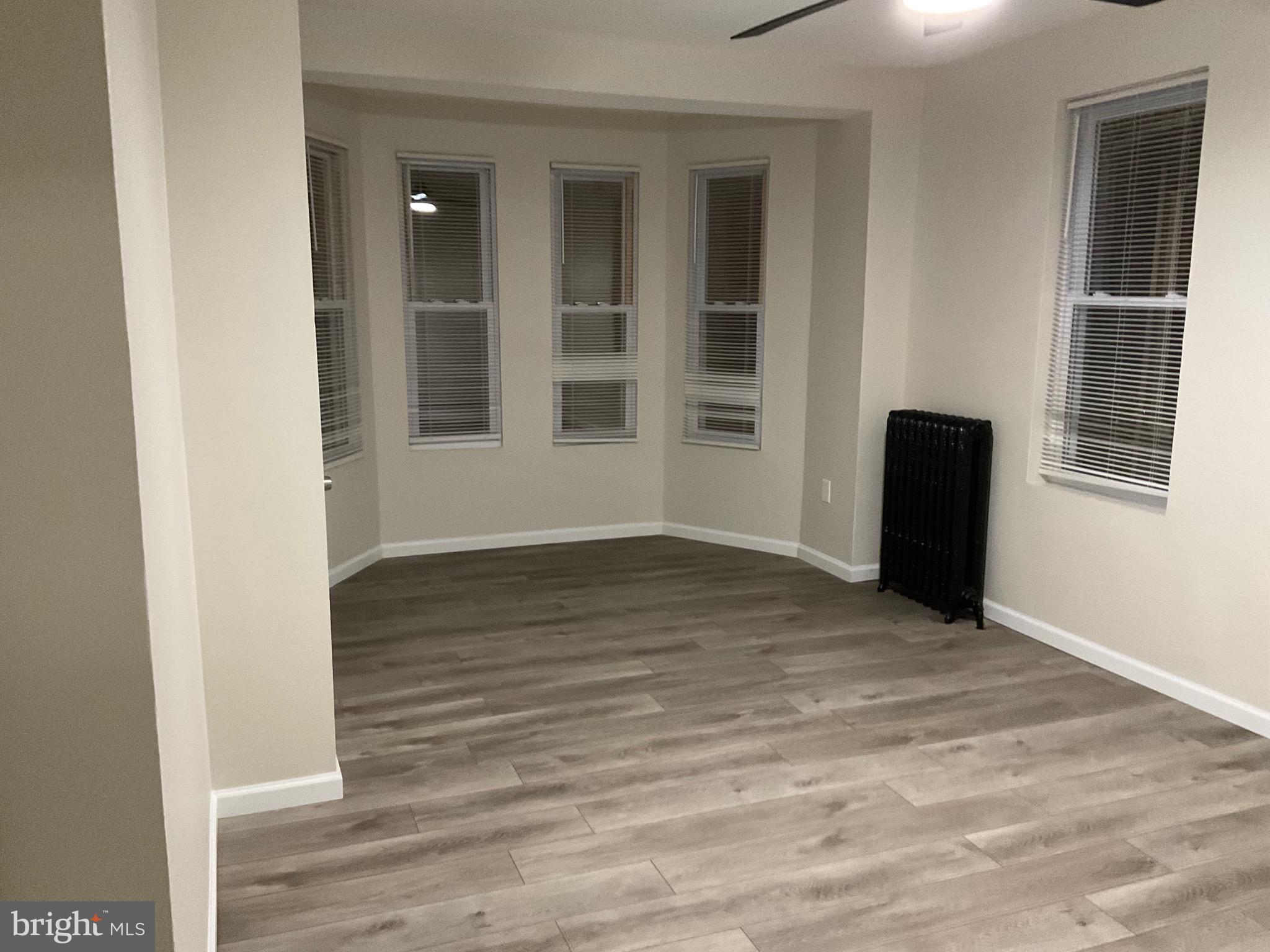 MANTUA - Residential