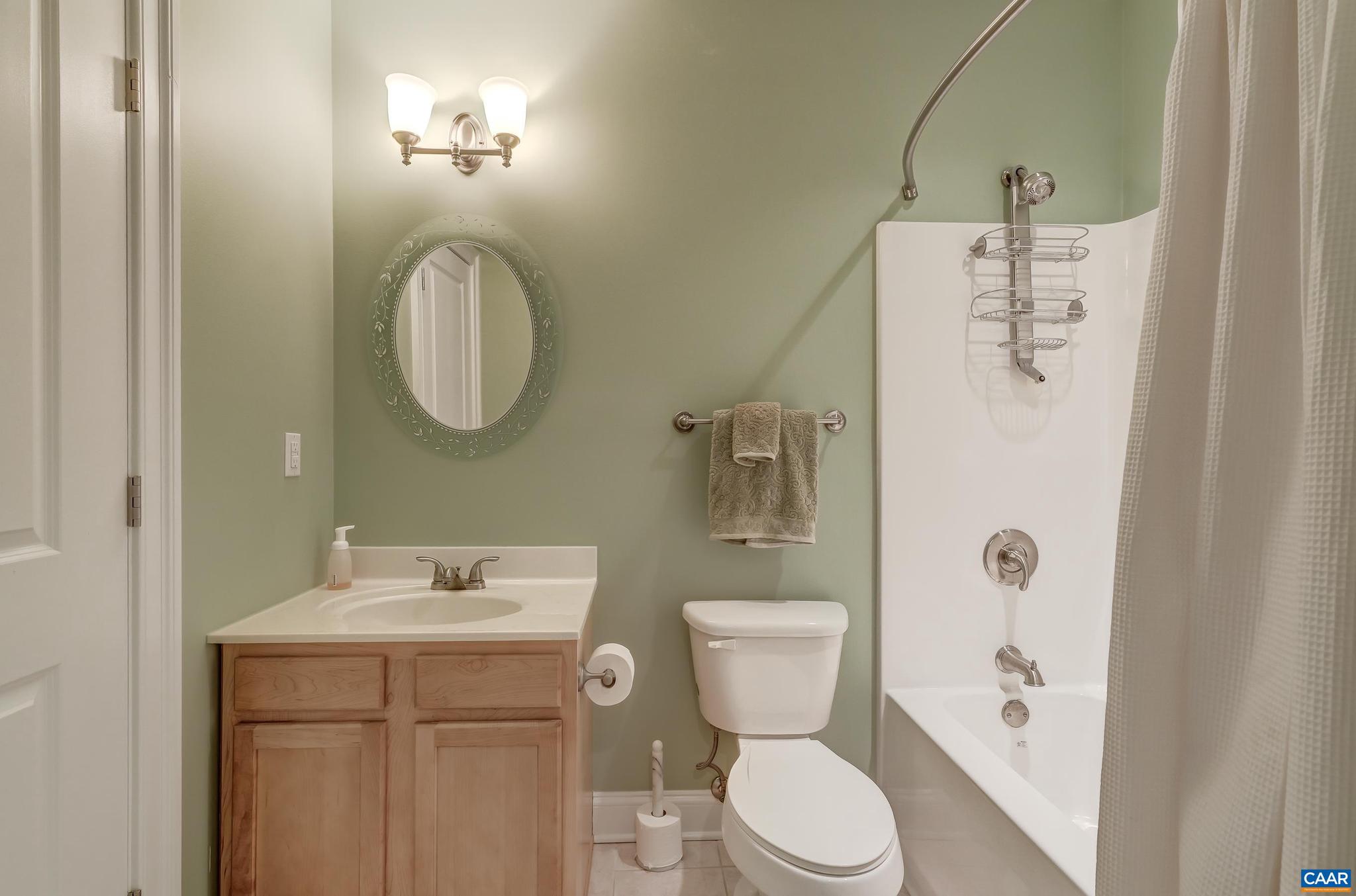 LAMBERT POINT - Residential