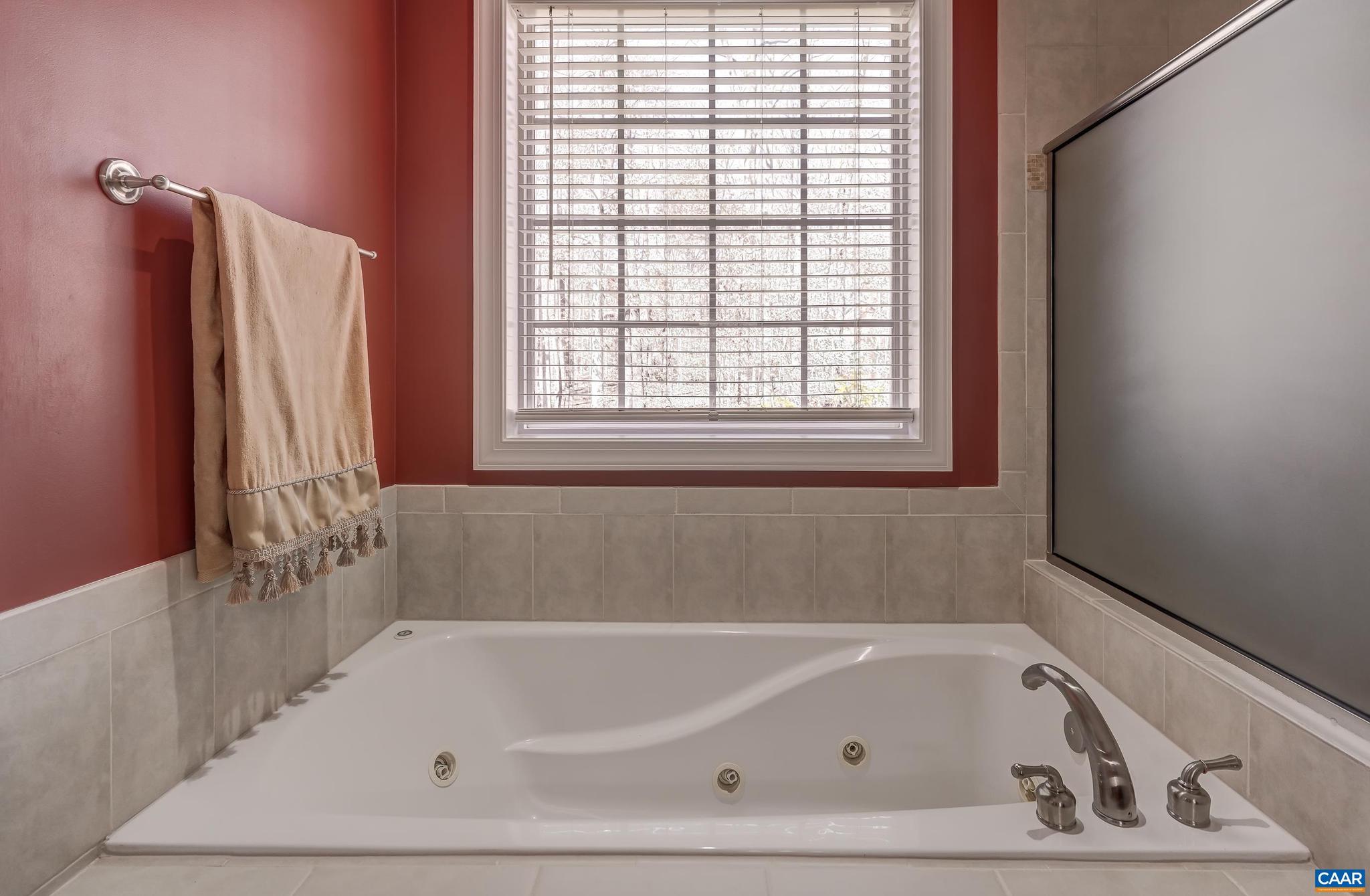 LAMBERT POINT - Residential