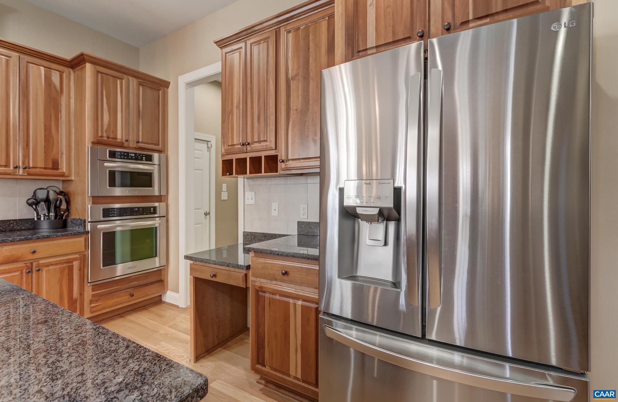 LAMBERT POINT - Residential