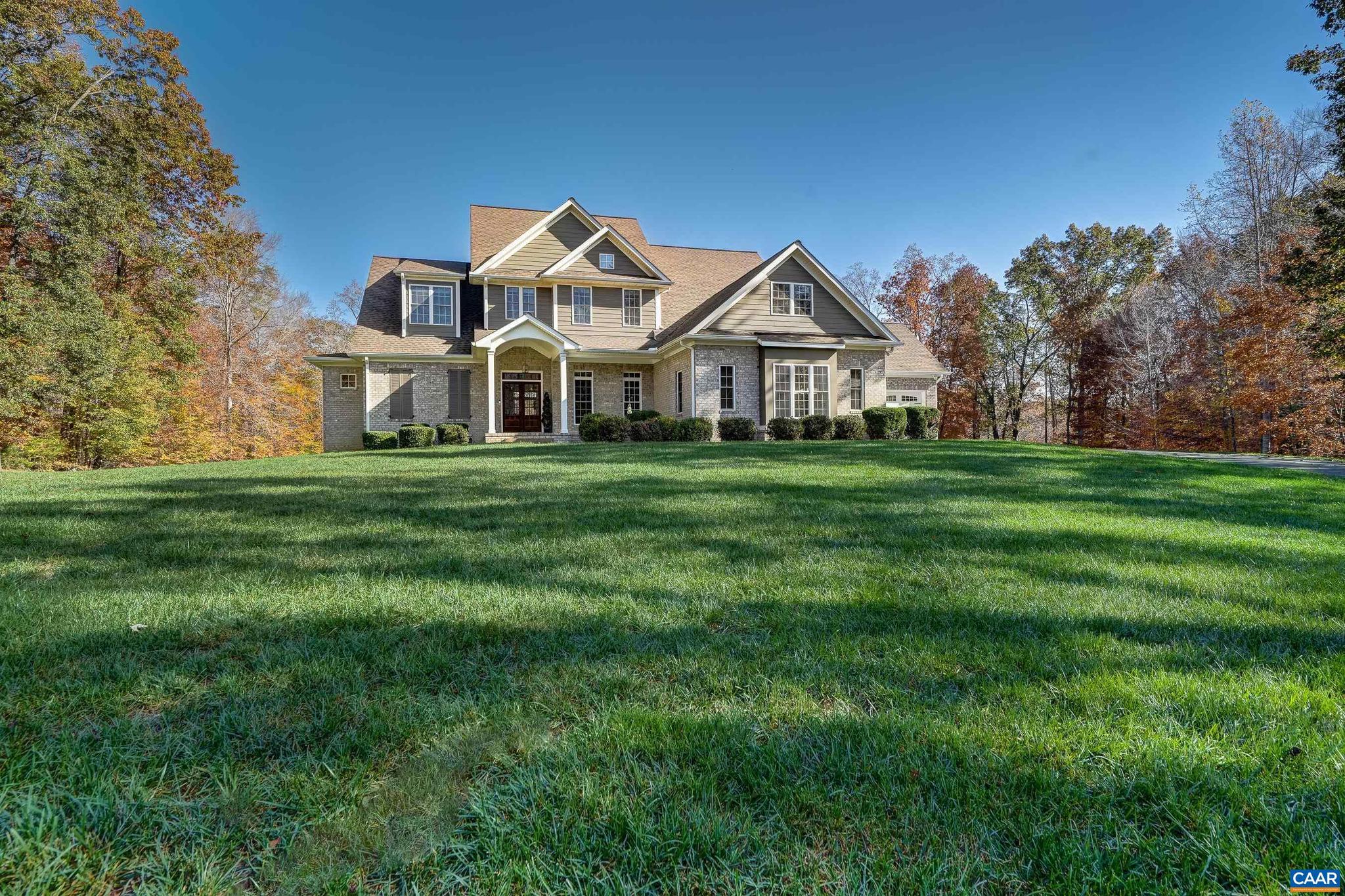 LAMBERT POINT - Residential