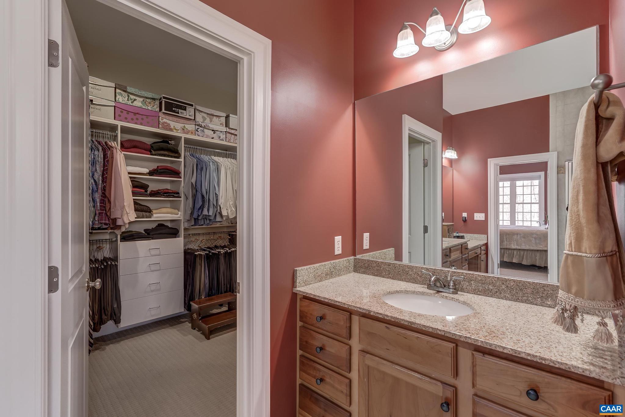 LAMBERT POINT - Residential