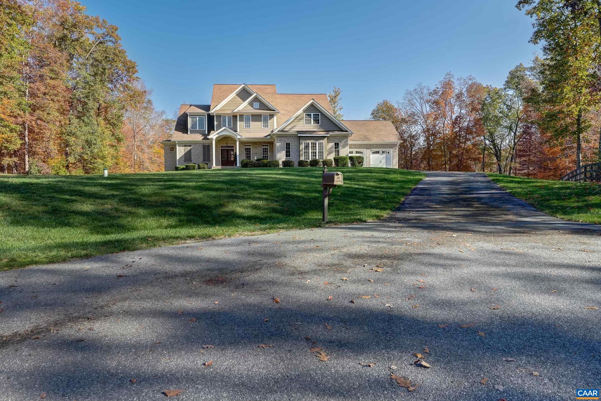 LAMBERT POINT - Residential