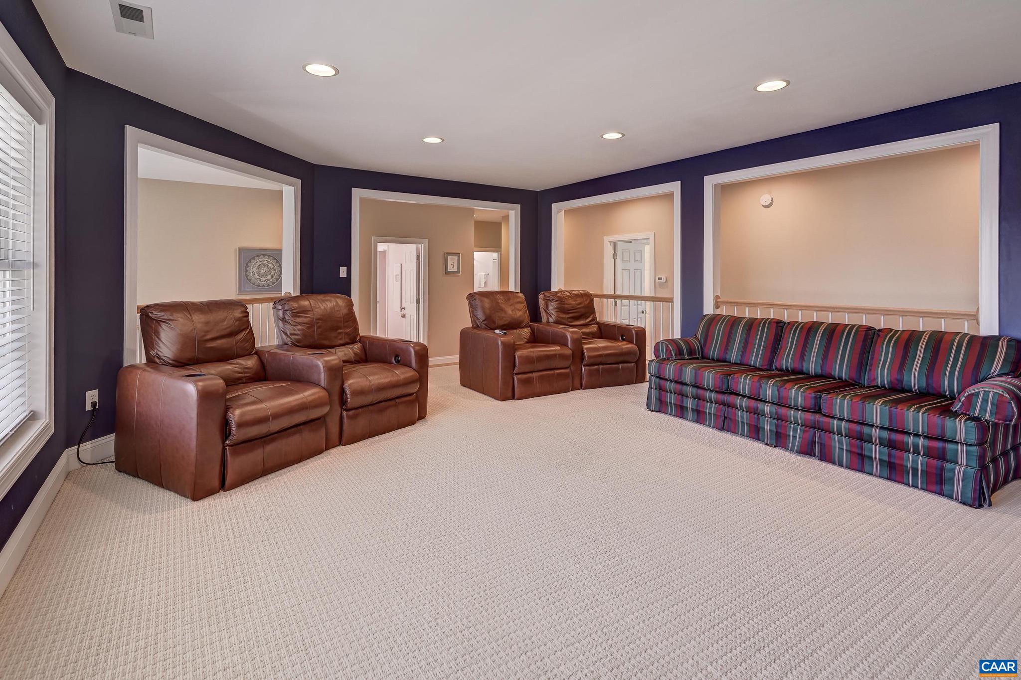 LAMBERT POINT - Residential