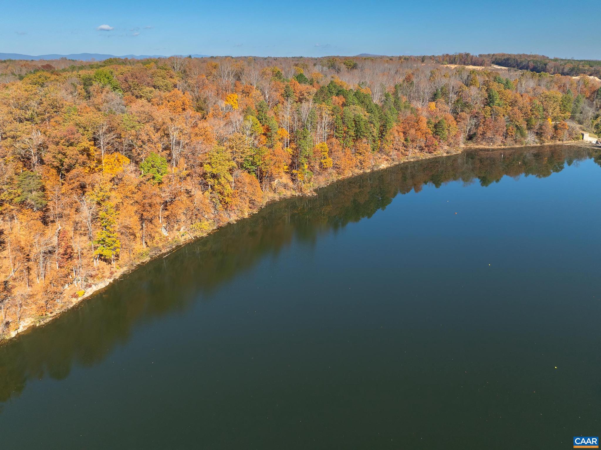 LAMBERT POINT - Residential